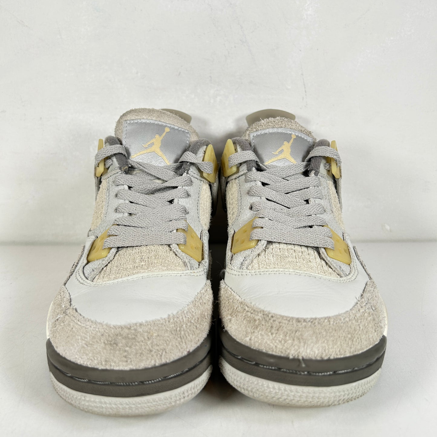 DV2262 021 Jordan 4 Retro SE Craft Photon Dust (GS) [USED] - 4 Y (Used)