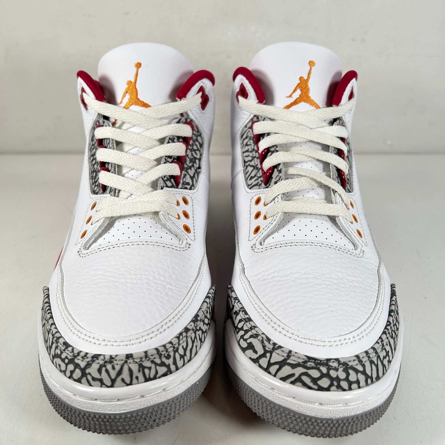 CT8532 126 Jordan 3 Retro Cardinal Red [USED] - 9.5 M (Used2)