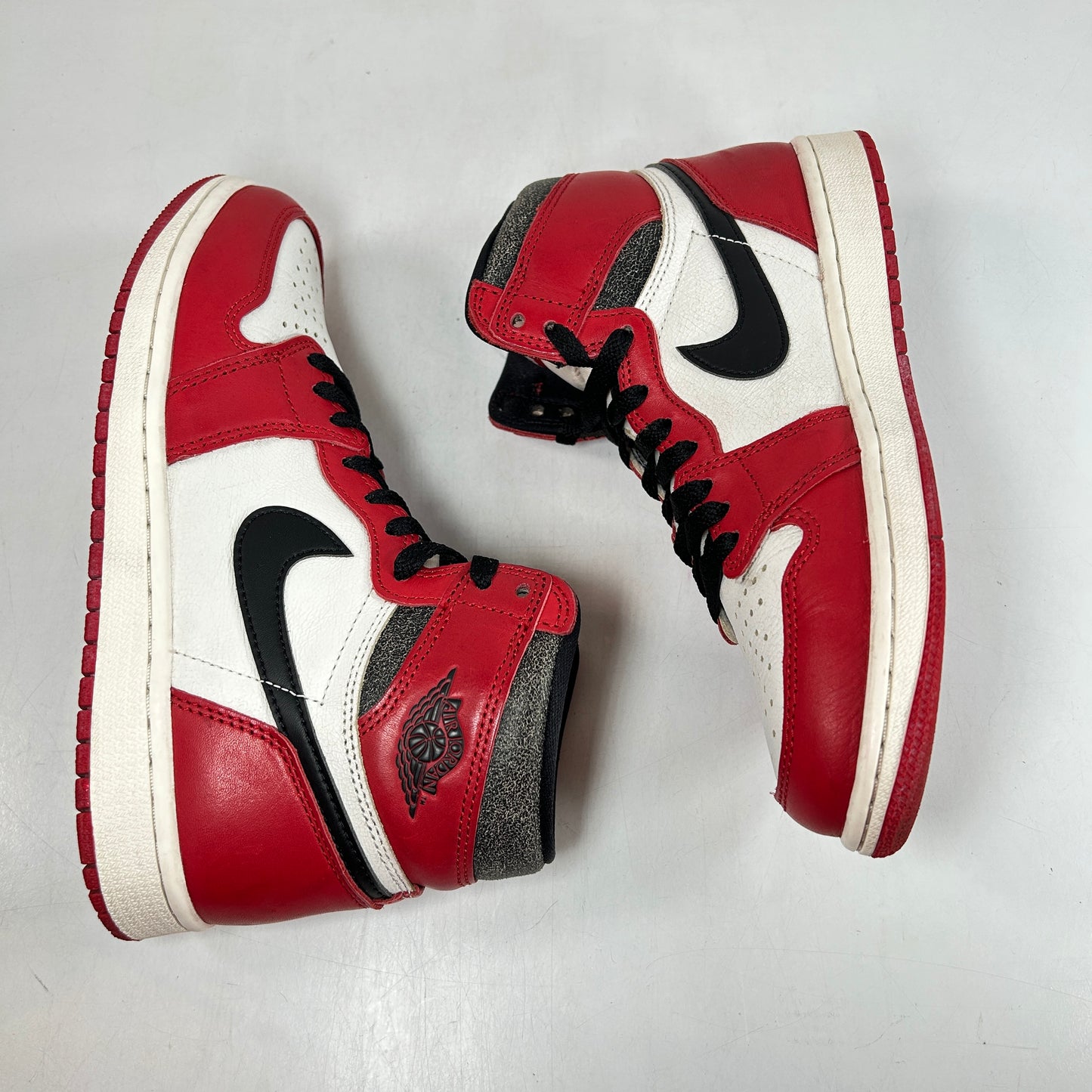 DZ5485 612 Jordan 1 Retro High OG Chicago Lost and Found [USED] - 7.5 M (Used2)