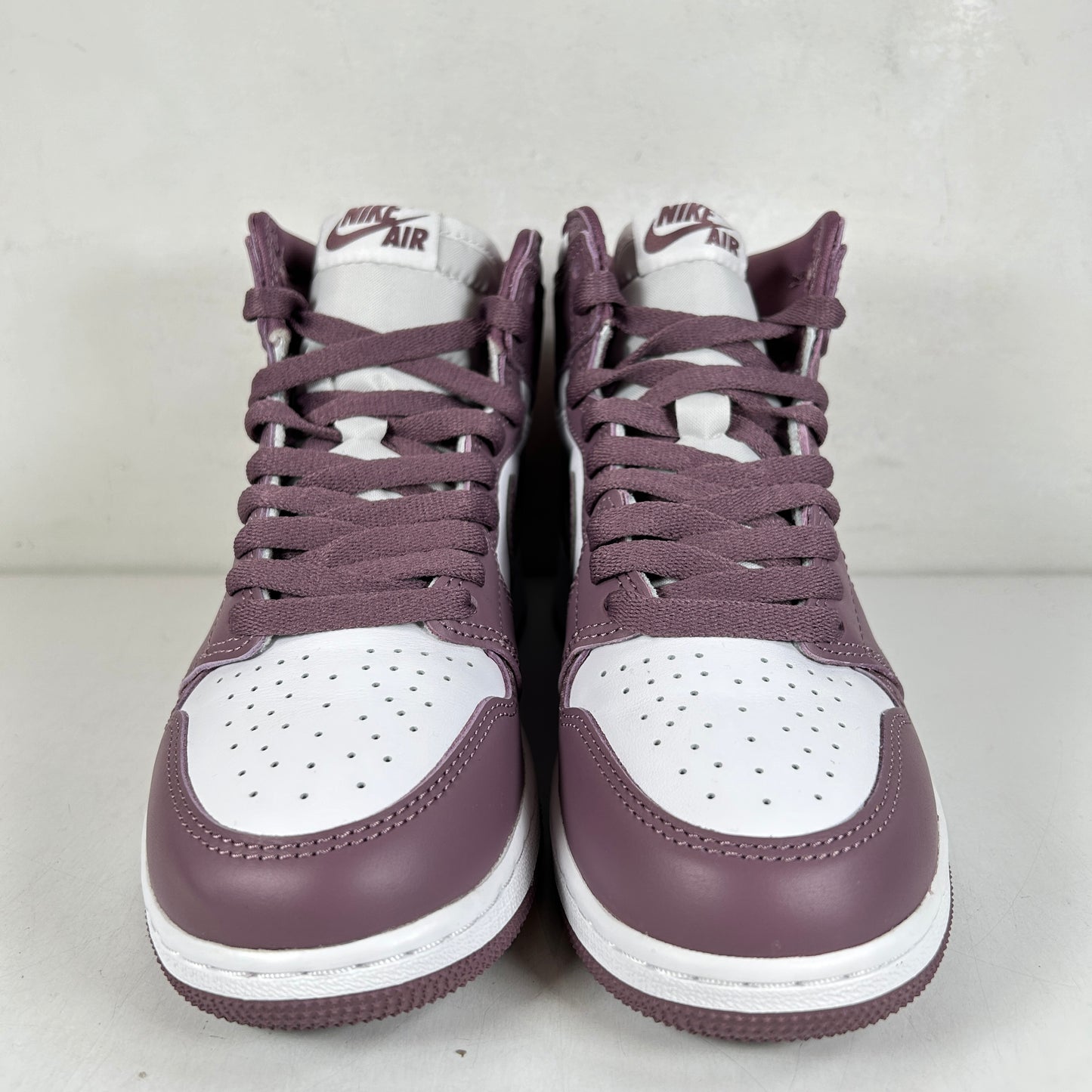 FD14237 105 Jordan 1 Retro High OG Mauve (GS) [CONDITIONAL] - 5 Y (Right Heel Creased) (No Box)