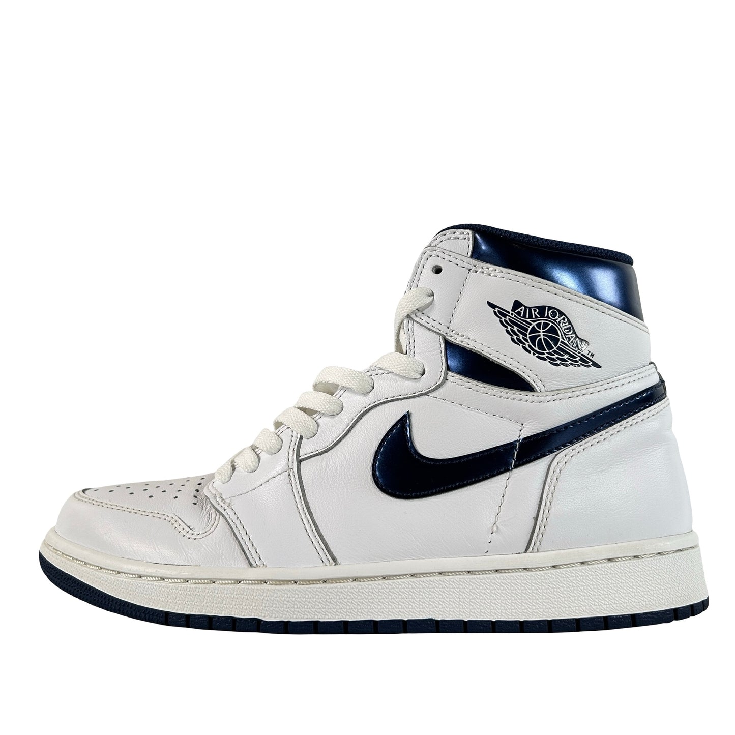 555088 106 Air Jordan 1 Retro High OG Metallic Navy 2016 [USED] - 8.5 M (Used2)