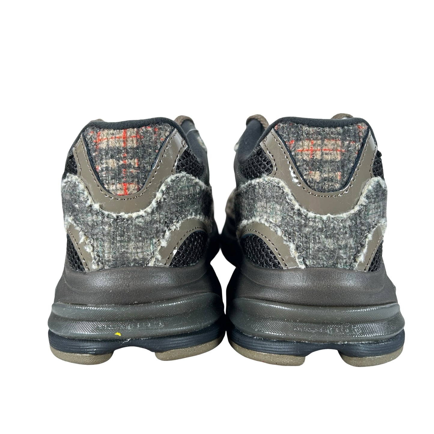 U2010JF1 New Balance 2010 Joe Freshgoods Hand-Me-Downs