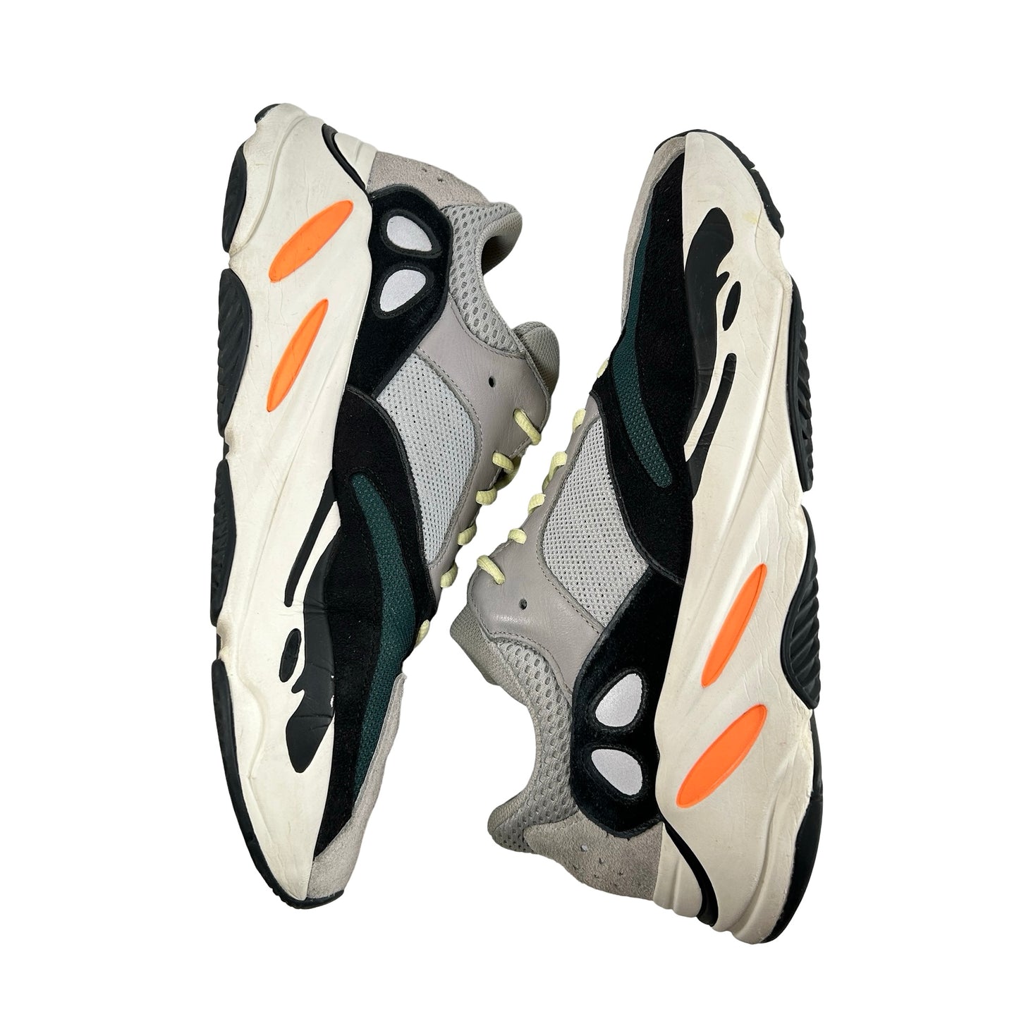 B75571 Yeezy 700 Wave Runner [USED] - 12 M (Used)