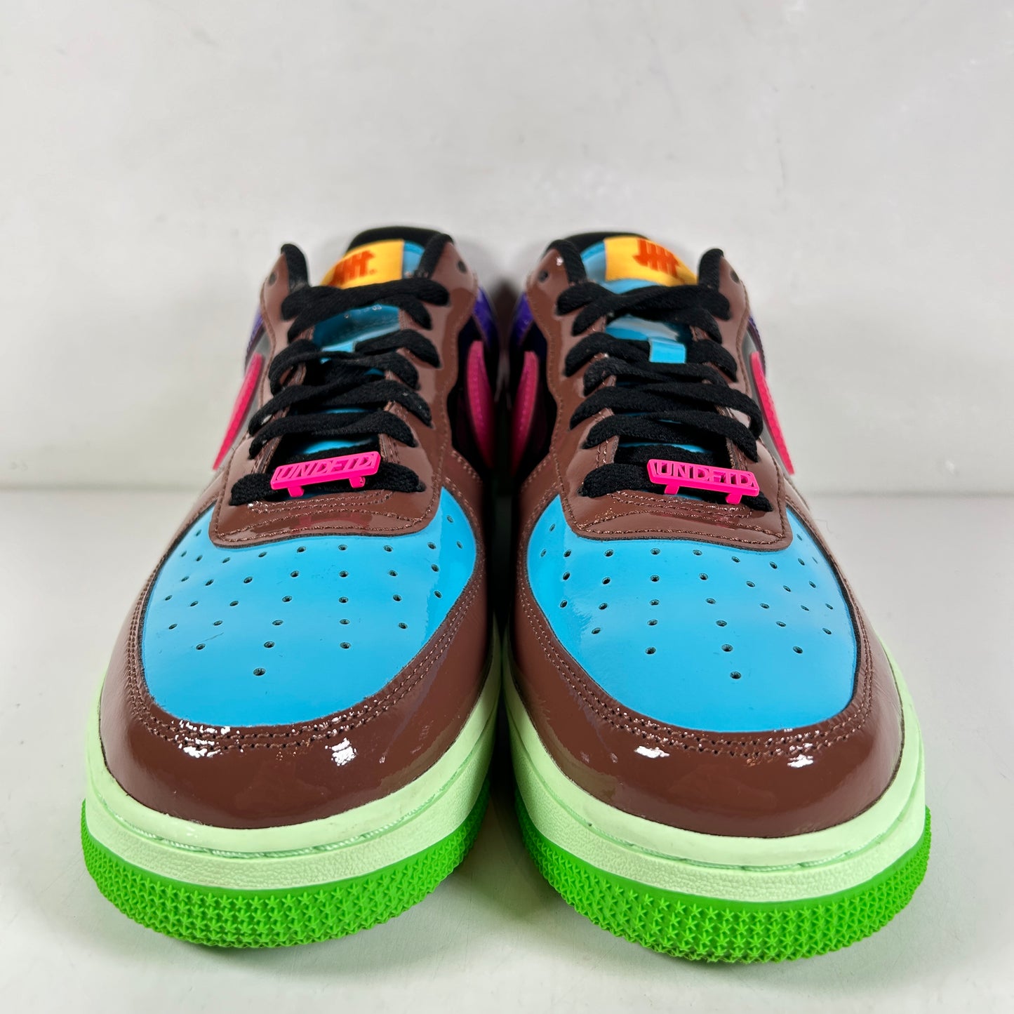 DV5255 200 Nike Air Force 1 Low SP Undefeated Multi Rosa