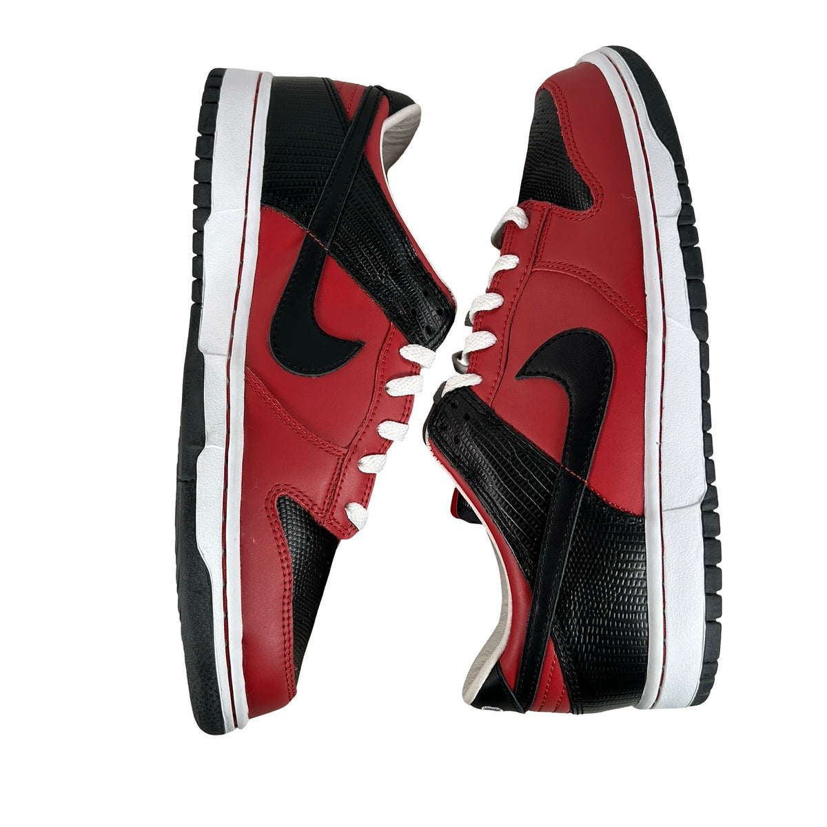314208 691 Nike ID Dunk Low Don't Tread - 11 M (Ashy Soles)