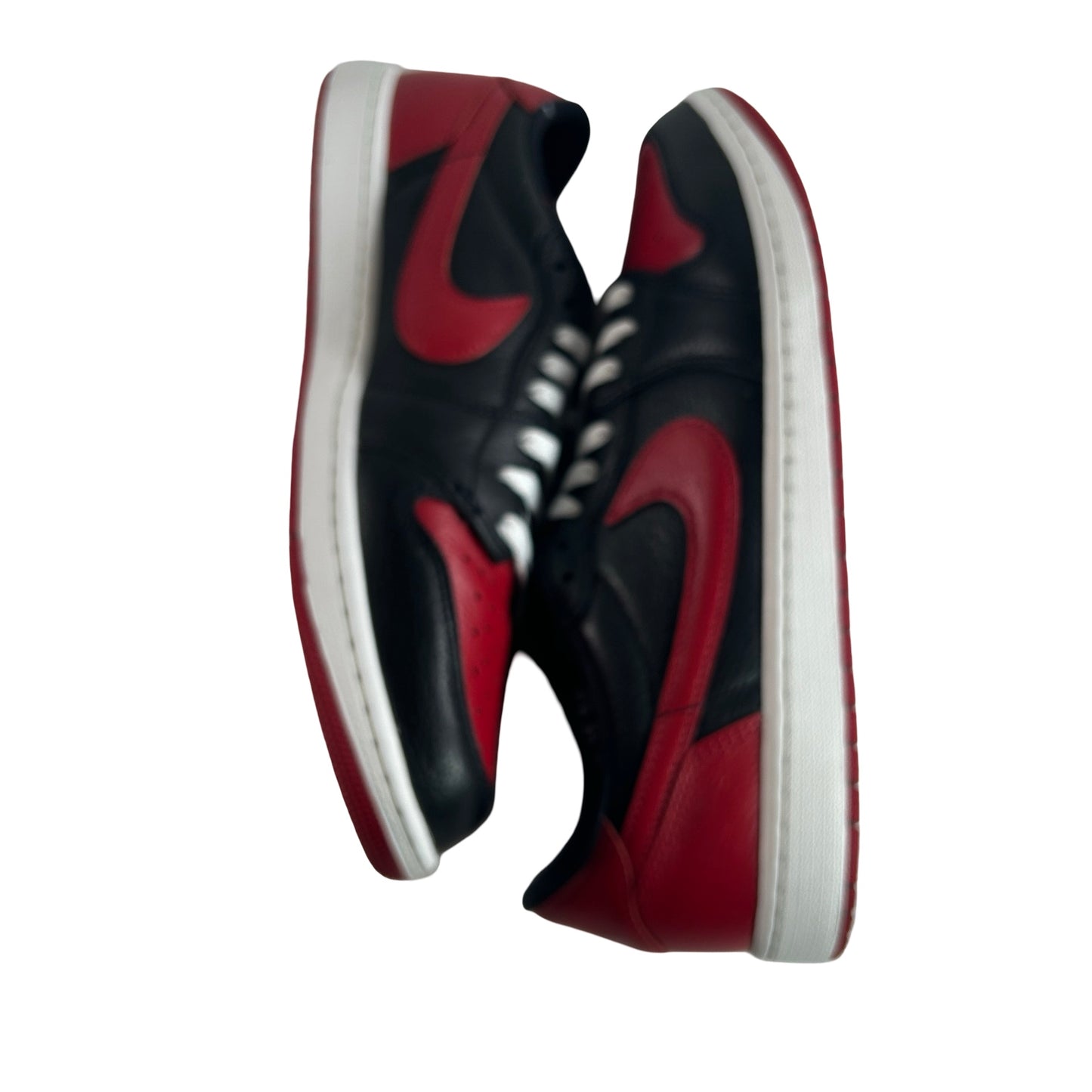 IW6276 001 Air Jordan 1 Retro Low OG Banned [USED] - 11.5 M (Used)