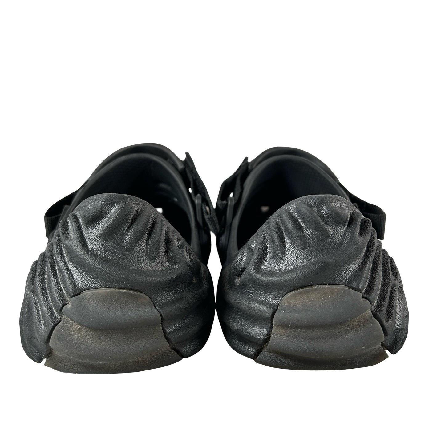 207393 001 Crocs Pollex Clog by Salehe Bembury Sasquatch [USED] - 6 M (Used)