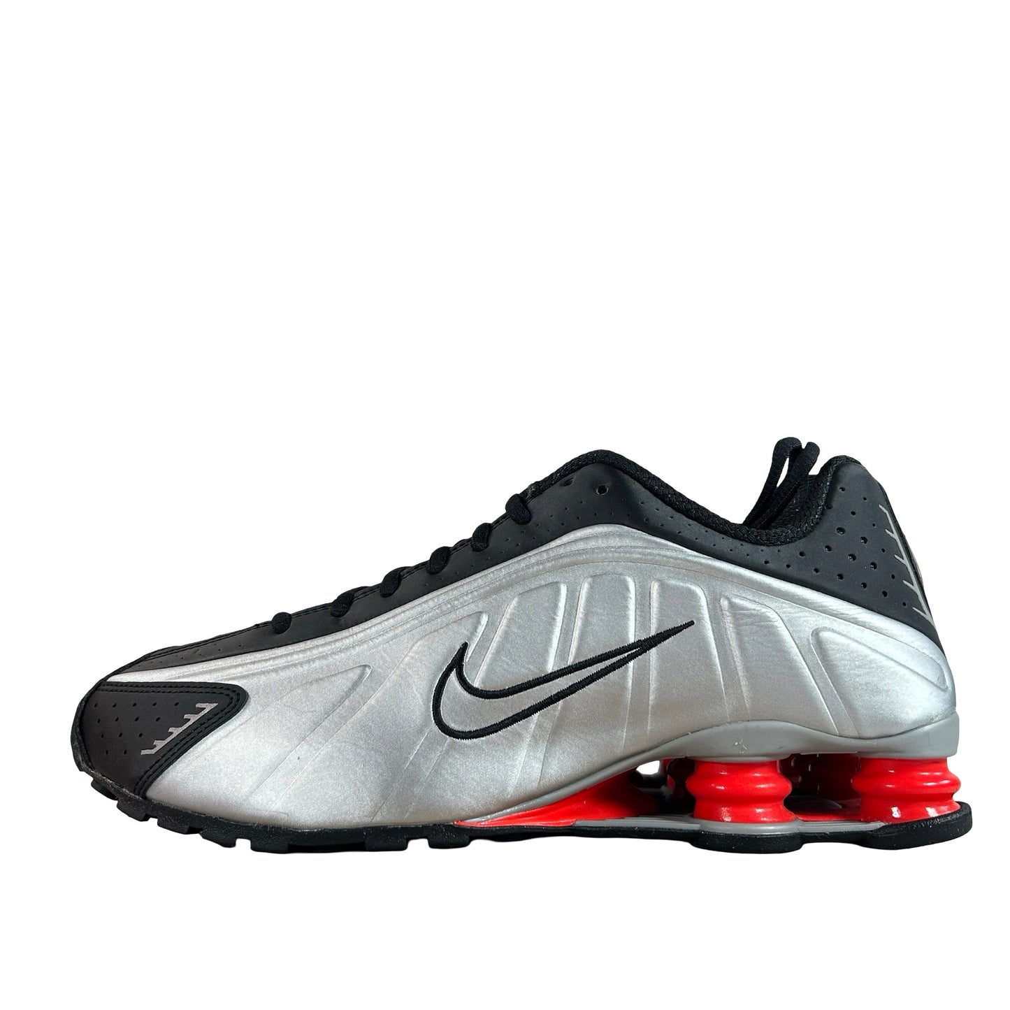 BV1111 008 Nike Shox R4 Black Metallic Silver (2018/2024) [USED] - 9.5 M (Used2)