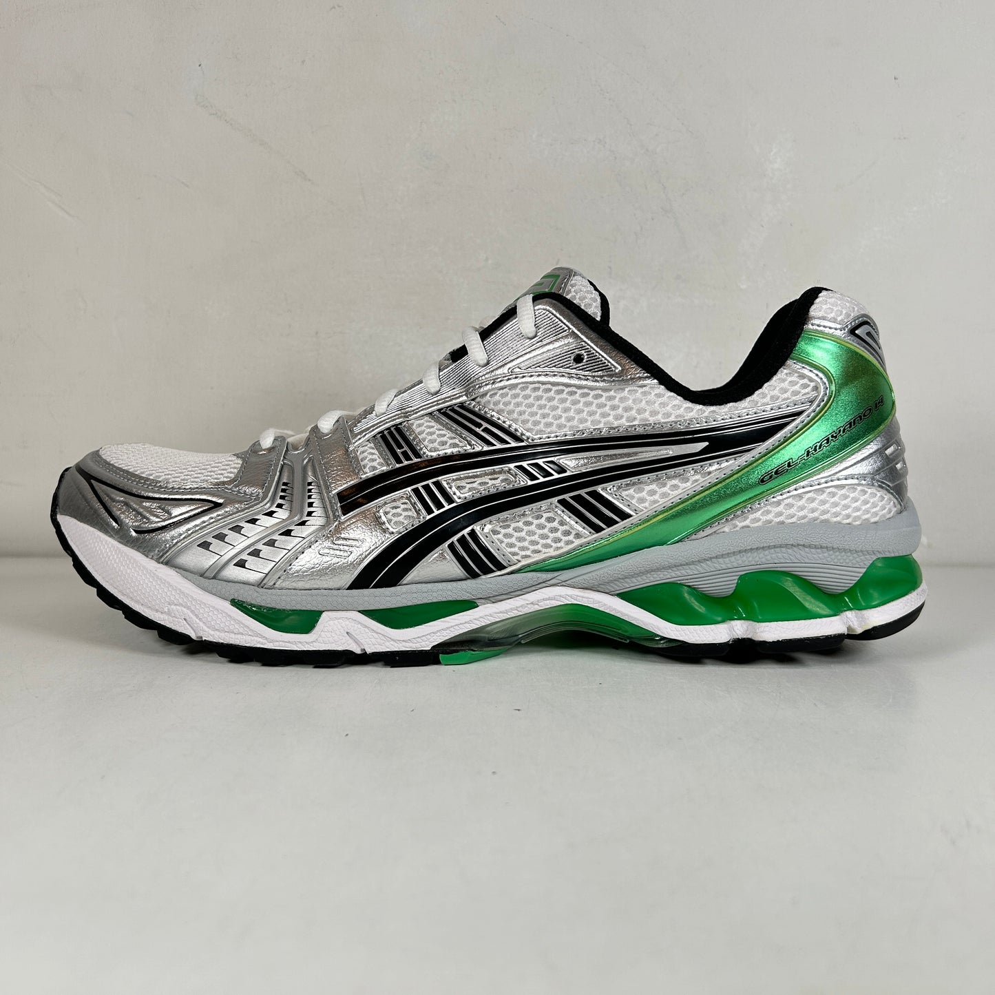 1201A019 110 ASICS Gel-Kayano 14 White Malachite Green [USED] - 13 M (Used)