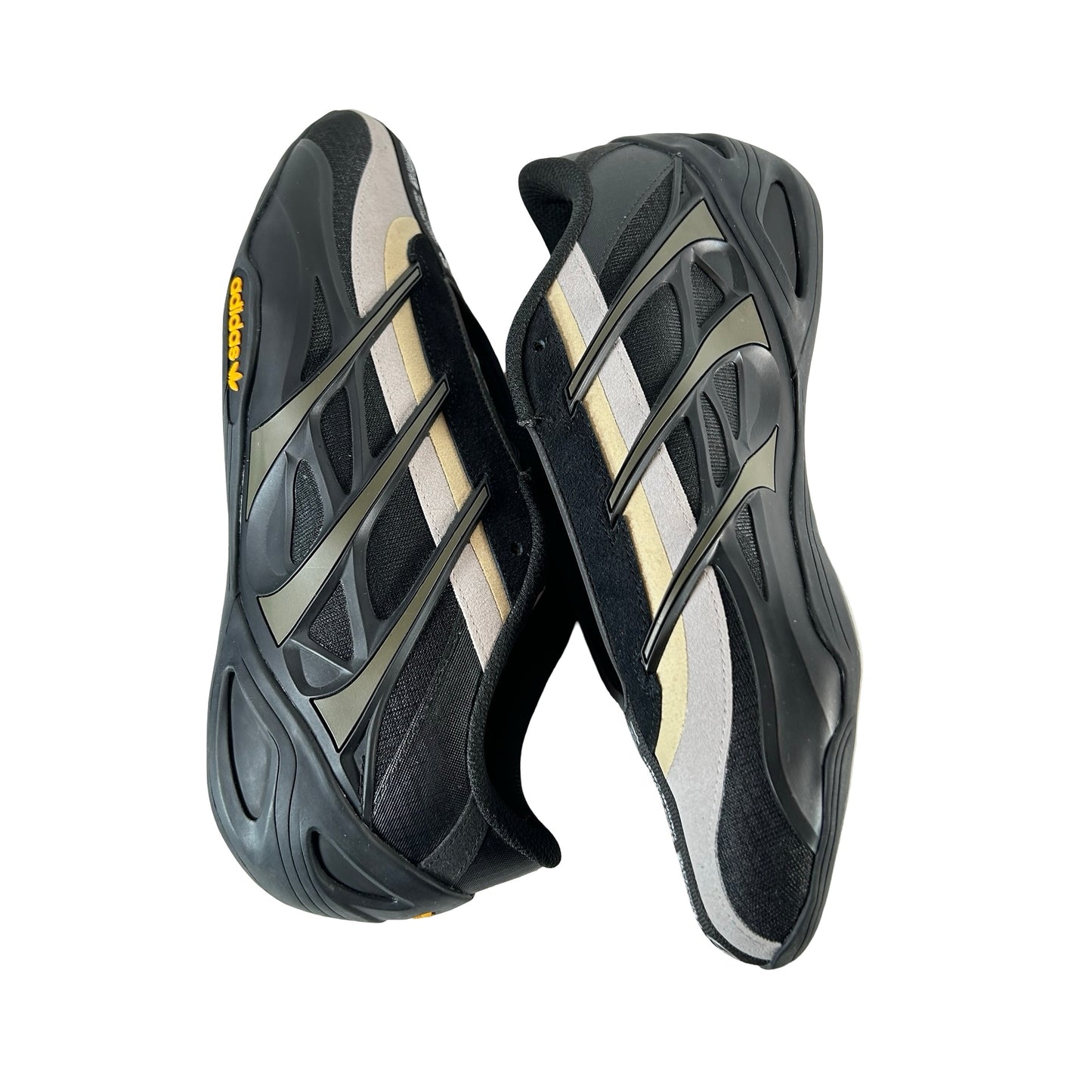 HQ2570 adidas Adiracer GT Bad Bunny x Mercedes AMG Branch Sand [USED] - 8.5 M (Used)