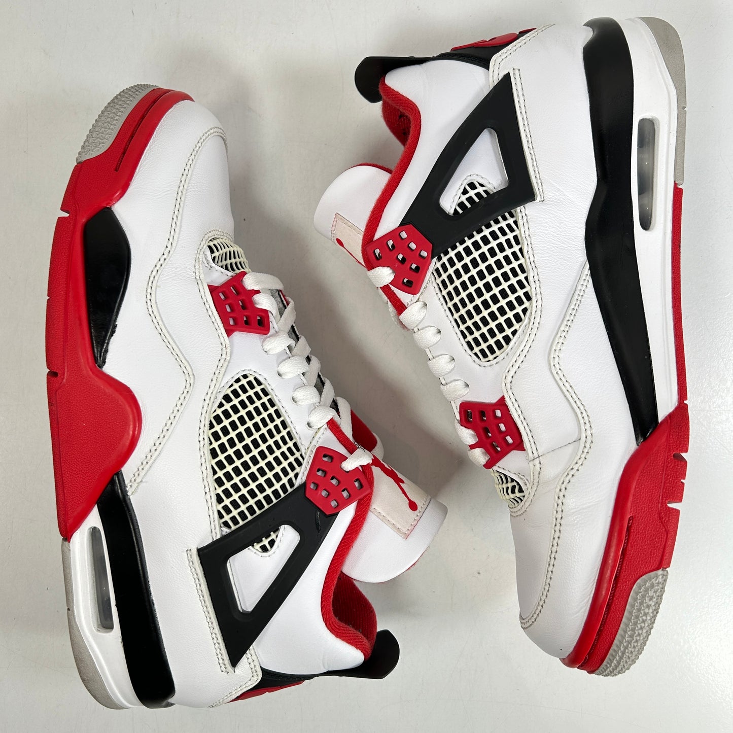 DC7770 160 Jordan 4 Retro Fire Red (2020) [USED] - 8 M (Used) (No Box) (No Insoles)