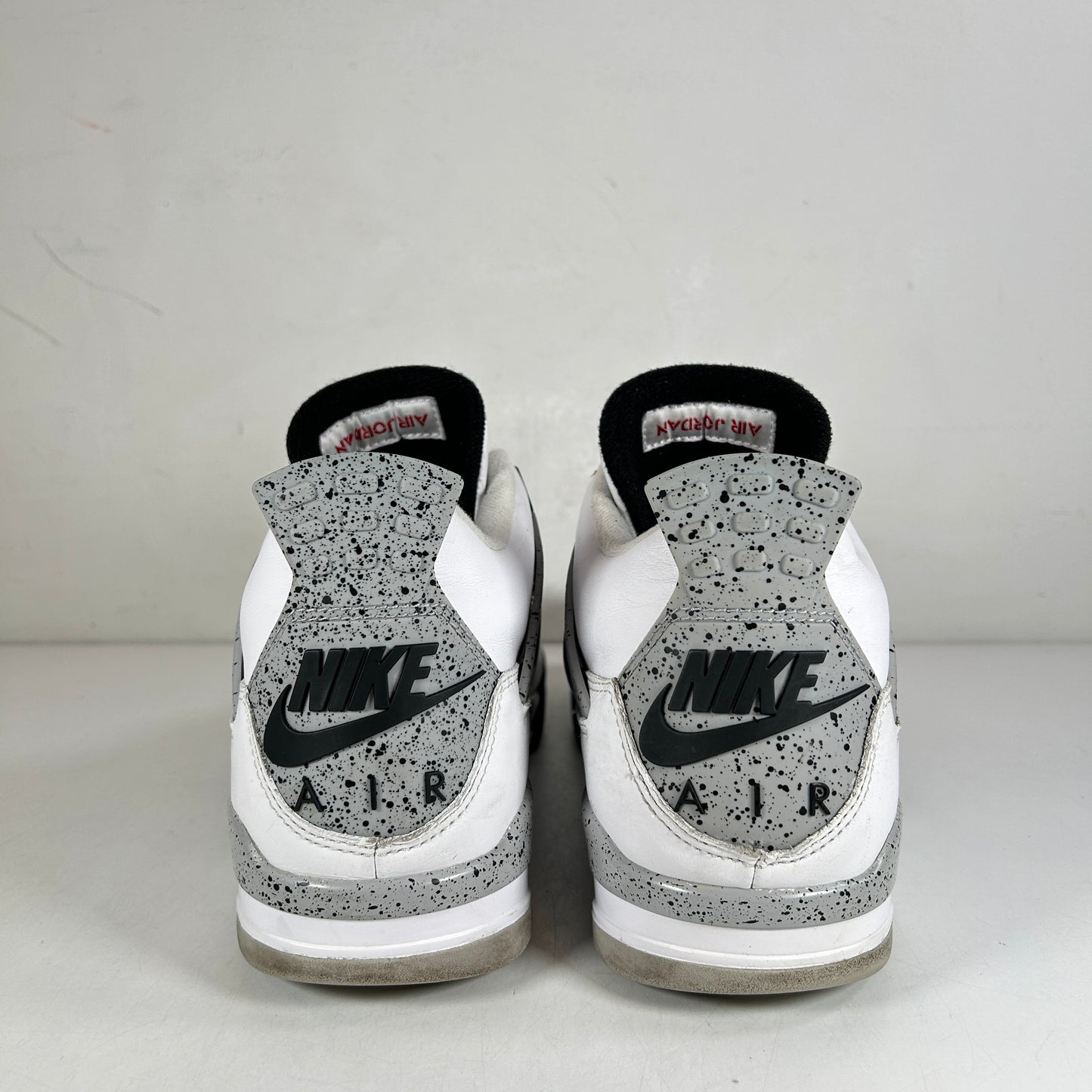 840606 192 Jordan 4 Blanco Cemento