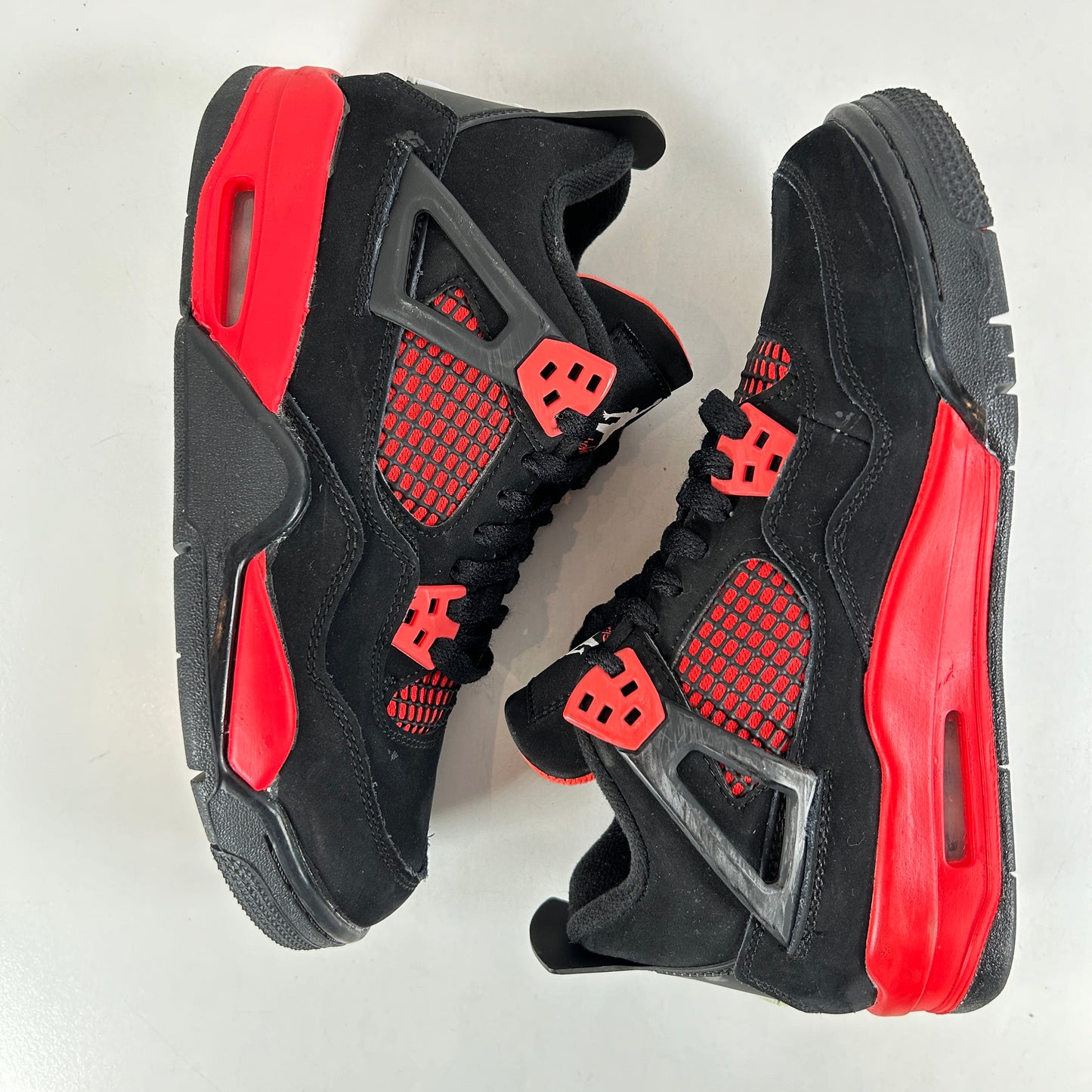408452 016 Jordan 4 Retro Red Thunder (GS) [USED] - 5.5 Y (Used)