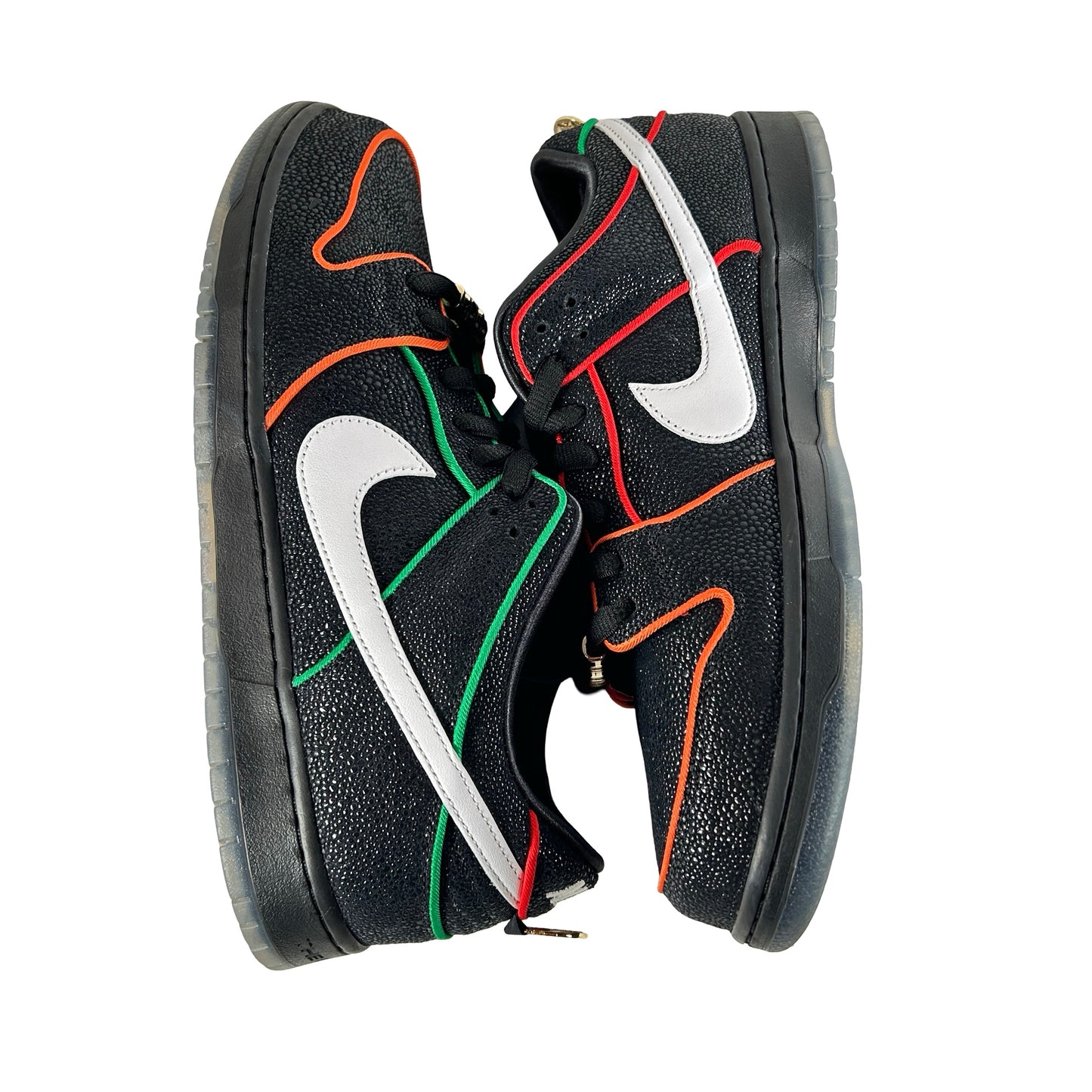 HV1664 001 Nike SB Dunk Low Bronx Girls Skate [USED] - 13 M (Used)
