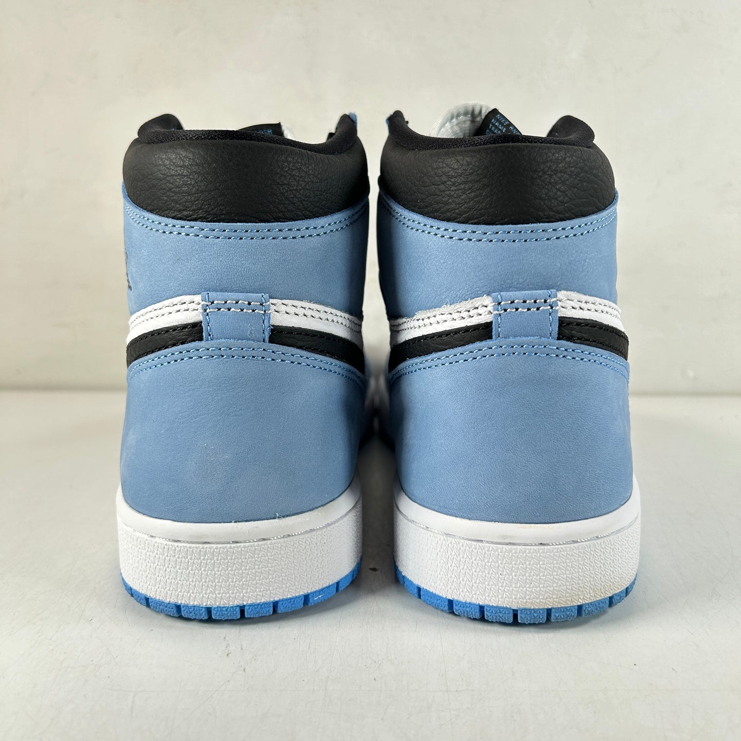 555088 134 Jordan 1 University Blue [USED] - 8.5 M (Used3)