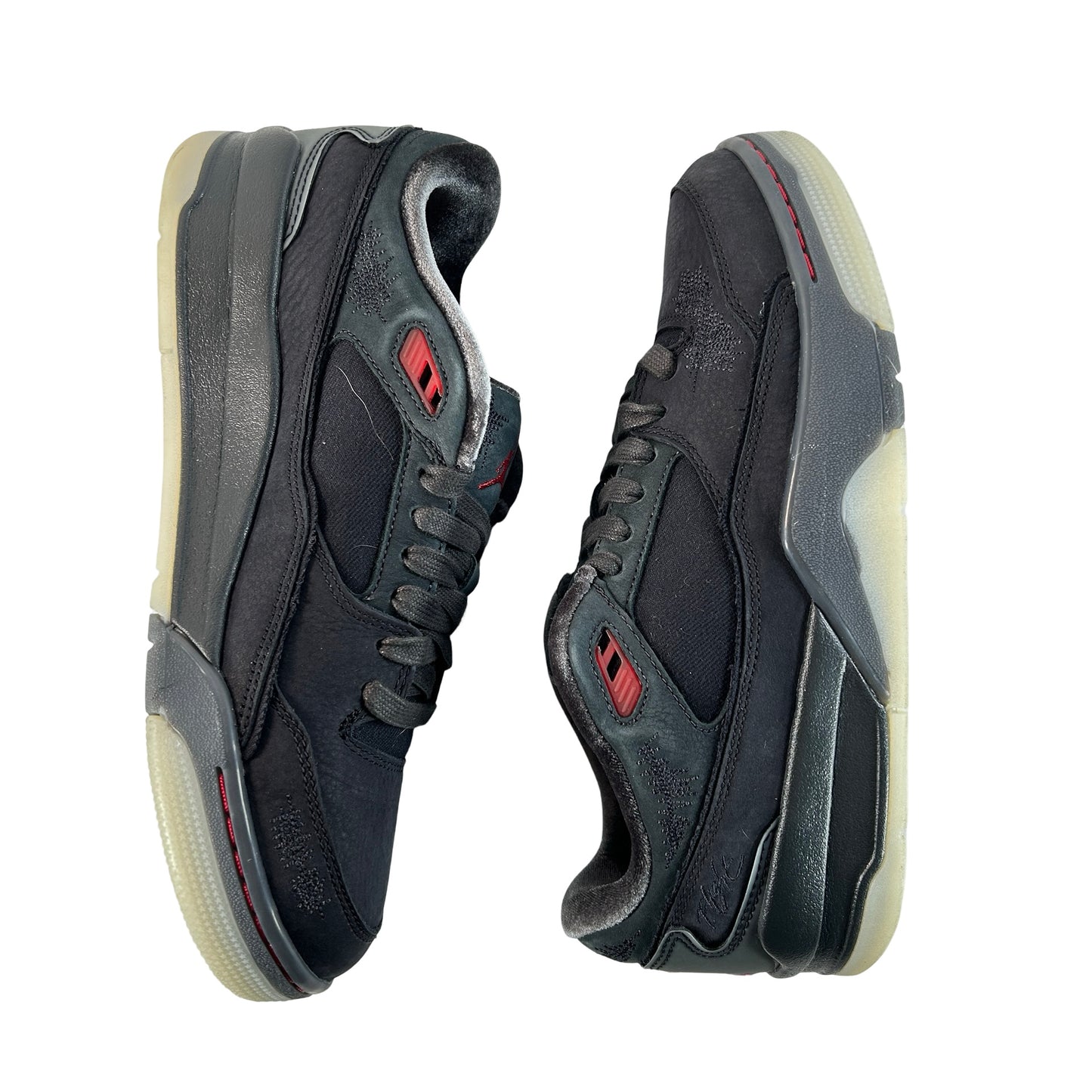 HQ2958 006 Jordan Flight Court Who Decides War Bred (Women's) [USED] - 10 W (Used)
