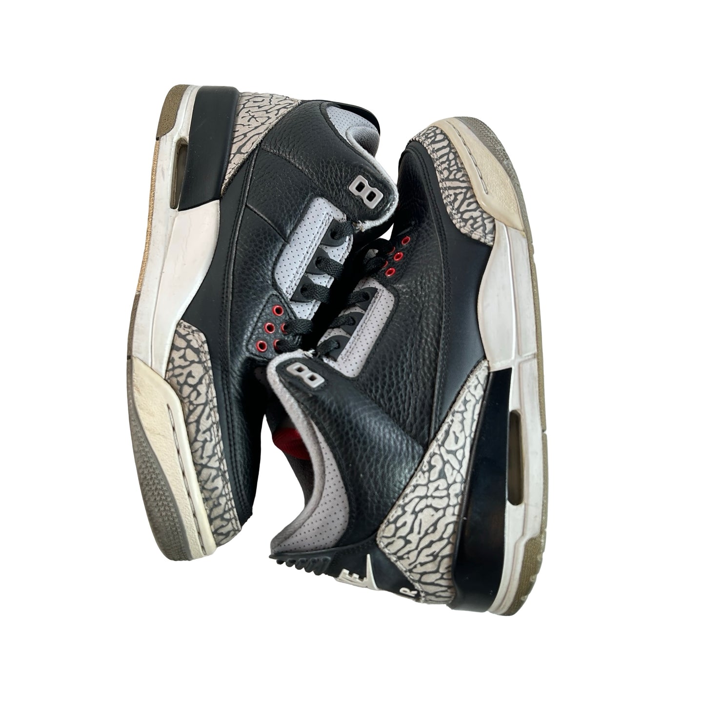 854262 001 Jordan 3 Black Cement 2018 [USED] - 9 M (Used5)