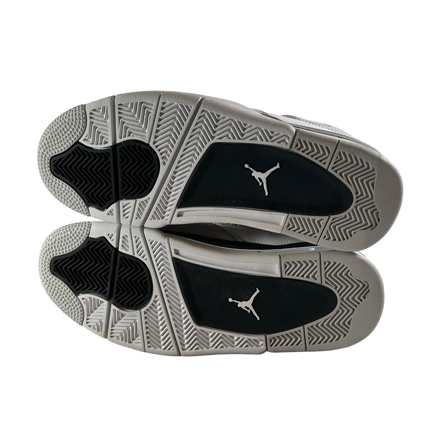 DH6927 111 Jordan 4 Retro Military Black - 8.5 M (Yellowing)
