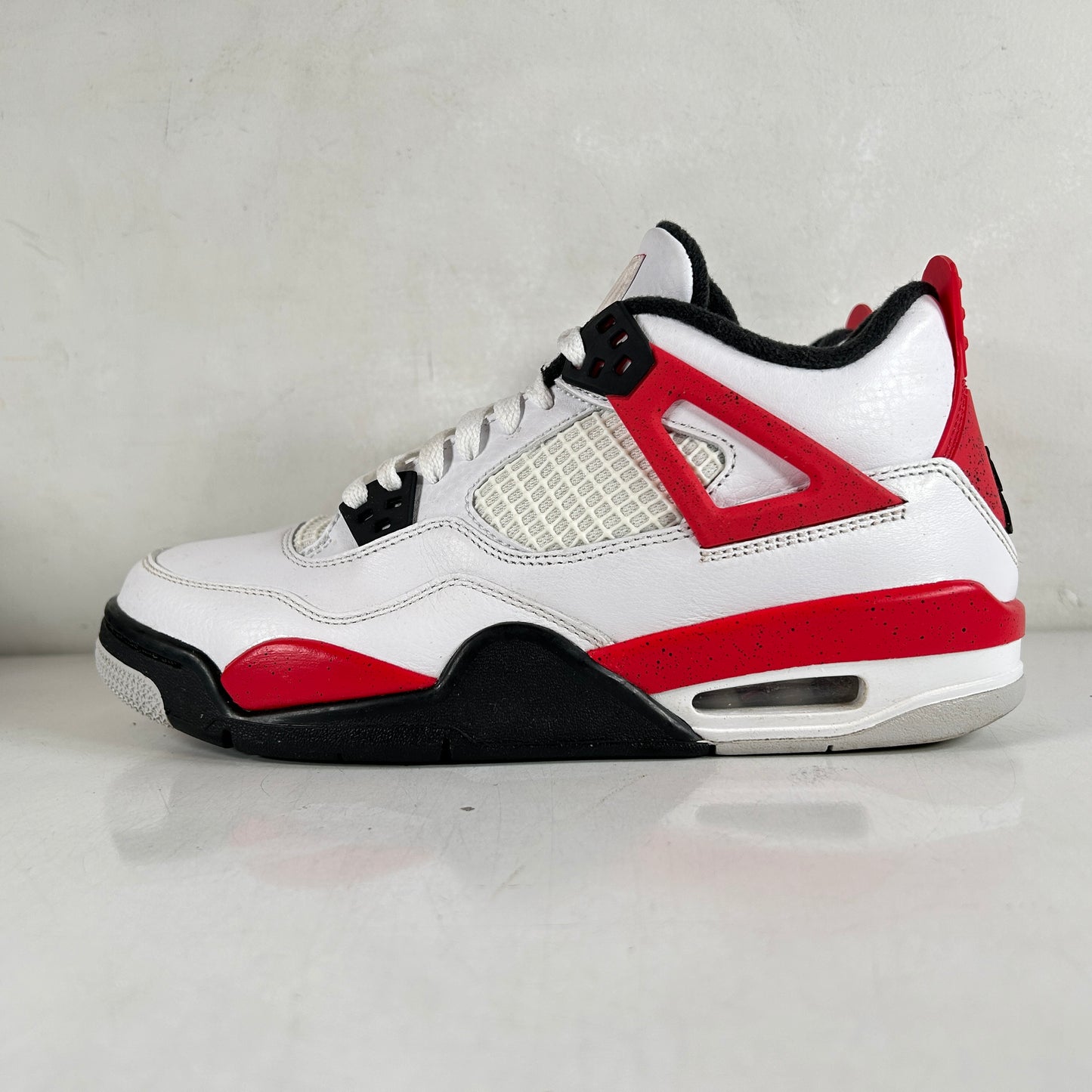 408452 161 Jordan 4 Retro Red Cement (GS) [USED] - 7 Y (Used2)