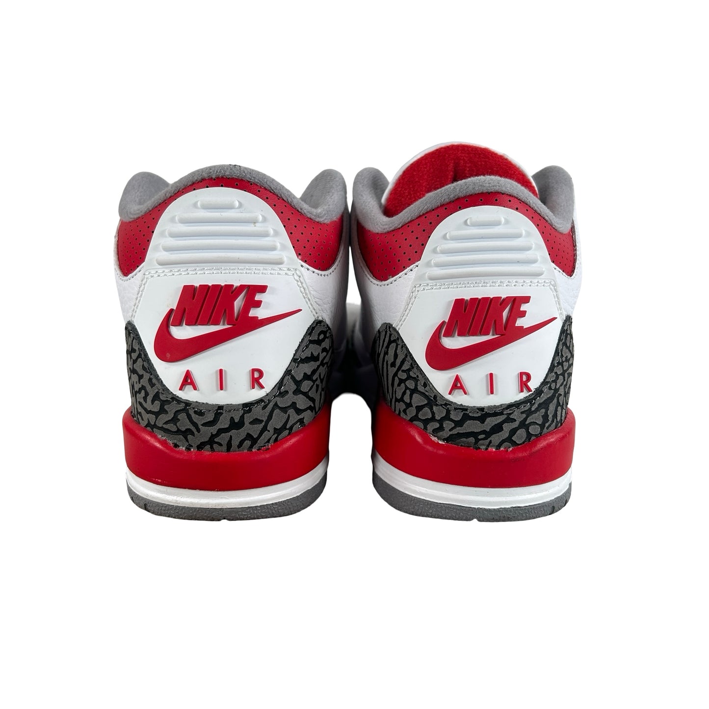 DM0967 160 Jordan 3 Retro Fire Red (2022) (GS) [USED] - 5 Y (Used)
