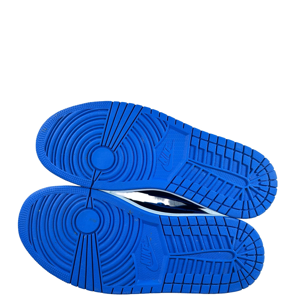 IQ5495 005 Jordan 1 Retro High OG Royal (2026) - 9 M (Used)