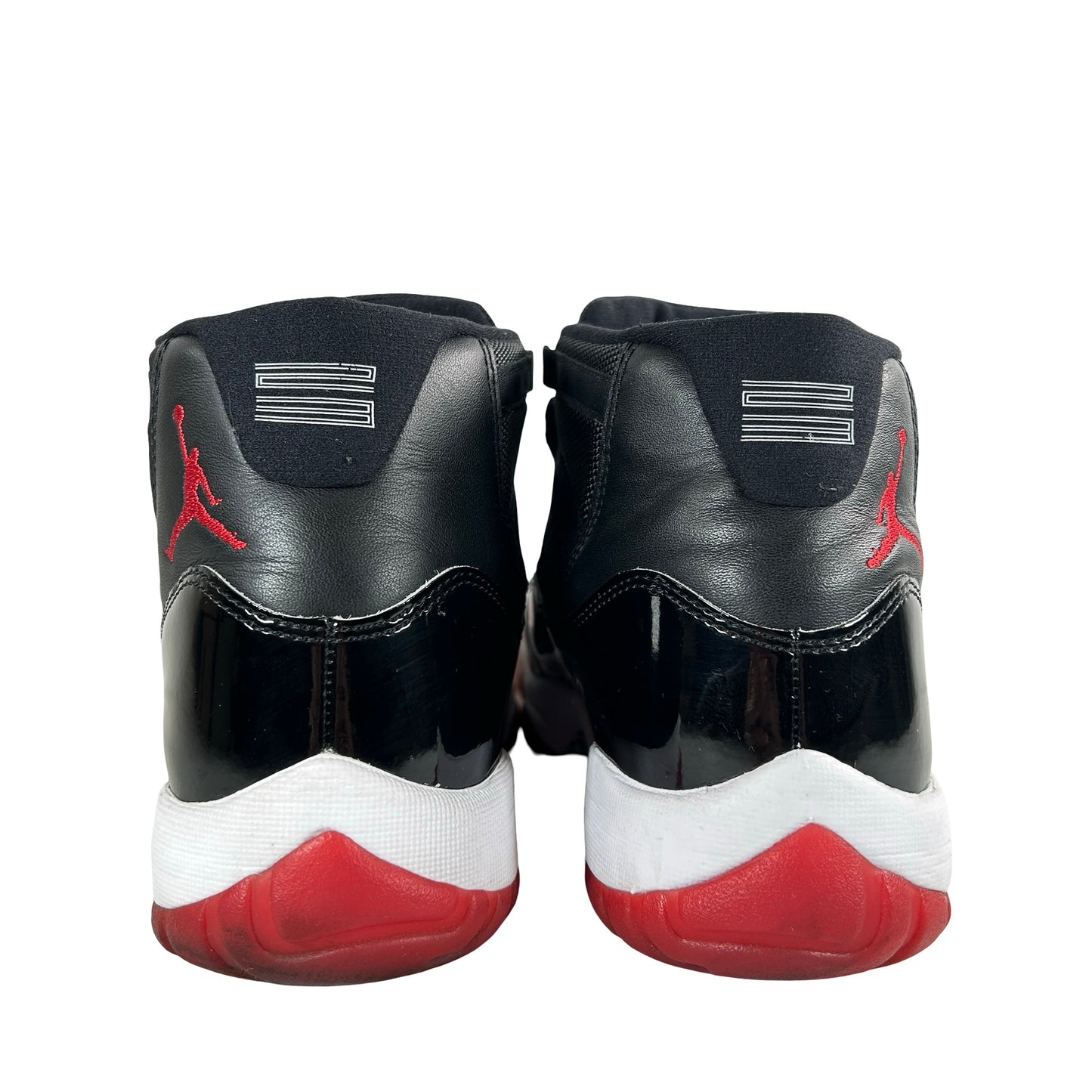 378037 061 Jordan 11 Bred (2019) [USED] - 9 M (Used) (No Box)