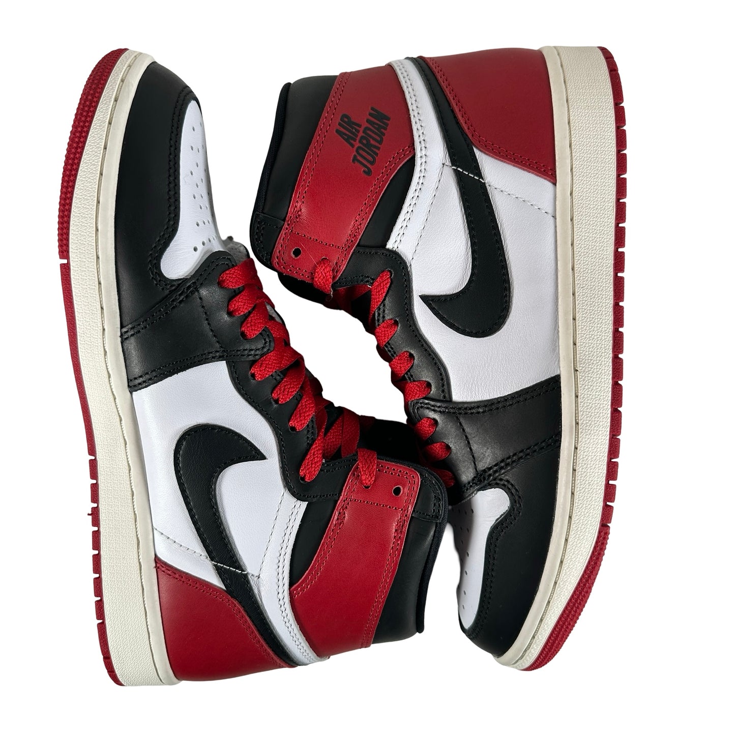 DZ5485 106 Air Jordan 1 High OG Black Toe Reimagined [USED] - 9.5 M (Used2)