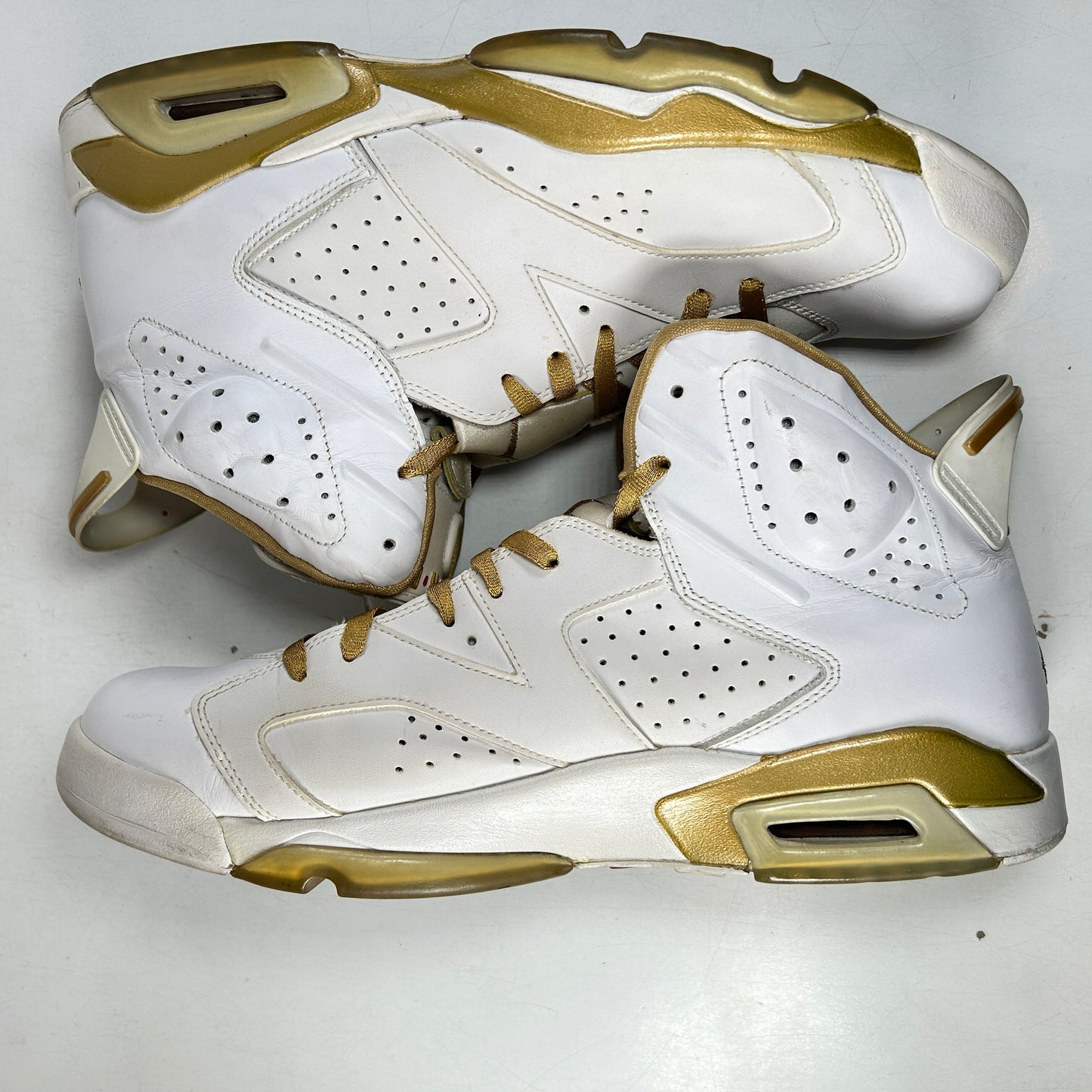 384664 135 Jordan 6 Retro Golden Moments Pack (6) [USED] - 14 M (Used) (No Box)