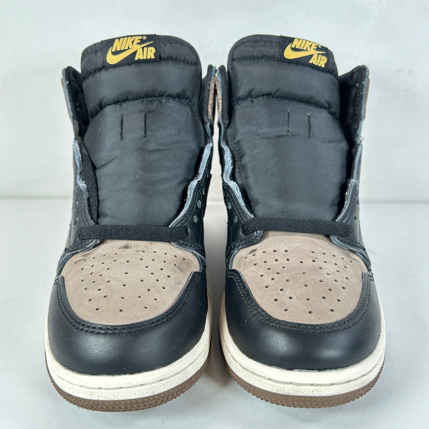 FD1437 020 Jordan 1 Retro High OG Palomino (GS) [USED] - 5.5 Y (Used)