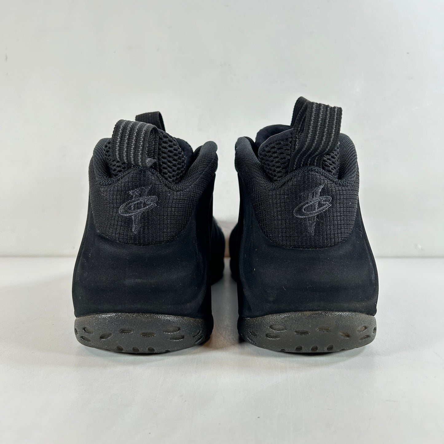 575420 006 Nike Air Foamposite One Black Suede [USED] - 11 M (VNDS) (Replace Box)