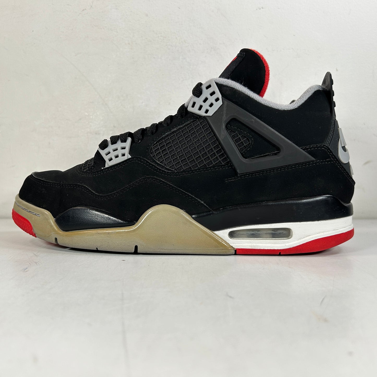 308497 060 Jordan 4 Retro Bred (2019) [USED] - 11 M (Used3)