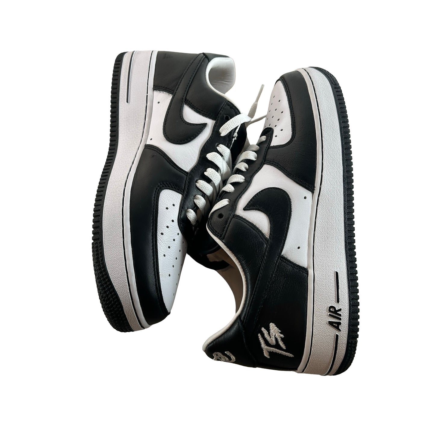 FJ5756 100 Nike Air Force 1 Low QS Terror Squad Blackout [USED] - 9 M (Used4)