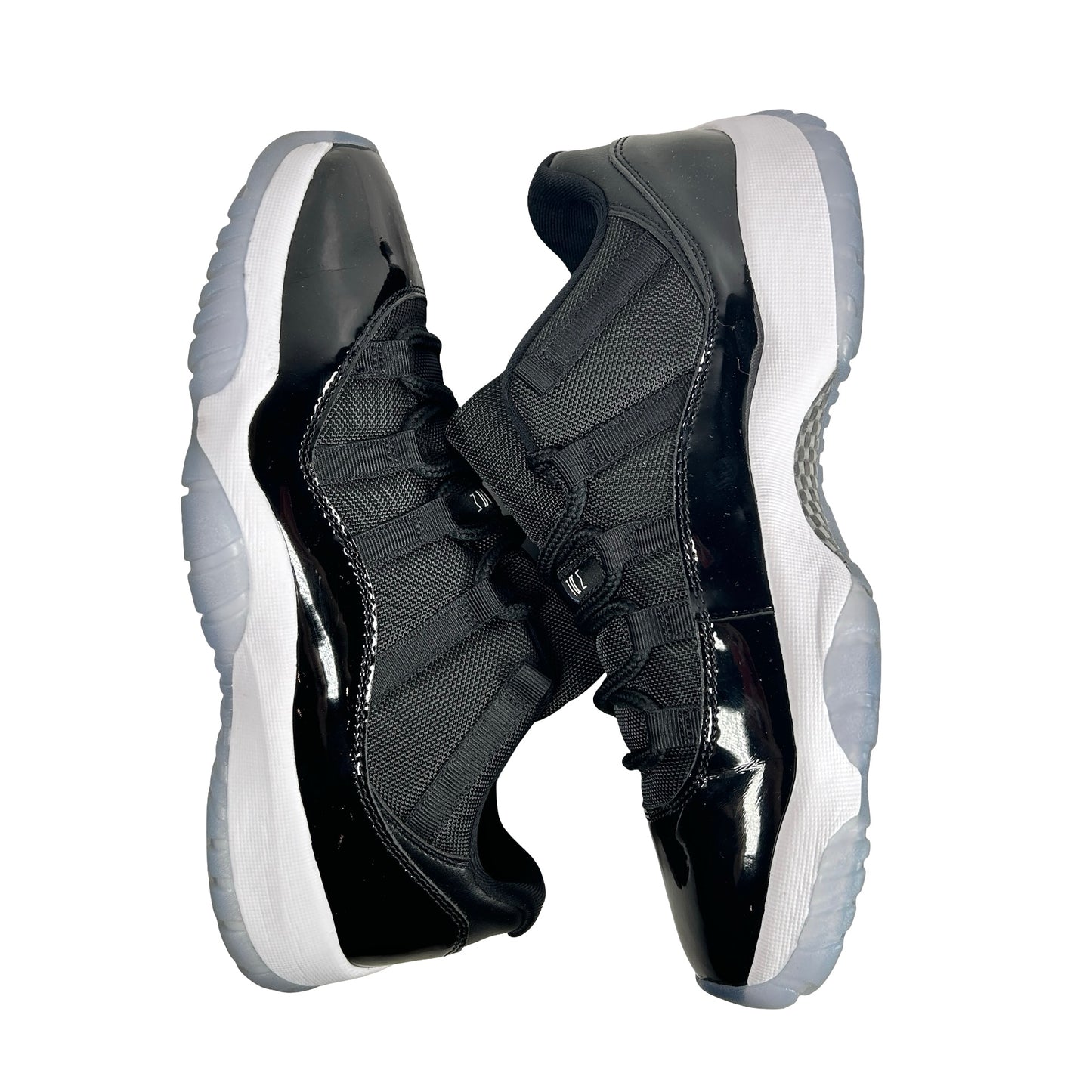 FV5104 004 Jordan 11 Retro Low Space Jam [USED] - 9.5 M (Used2)