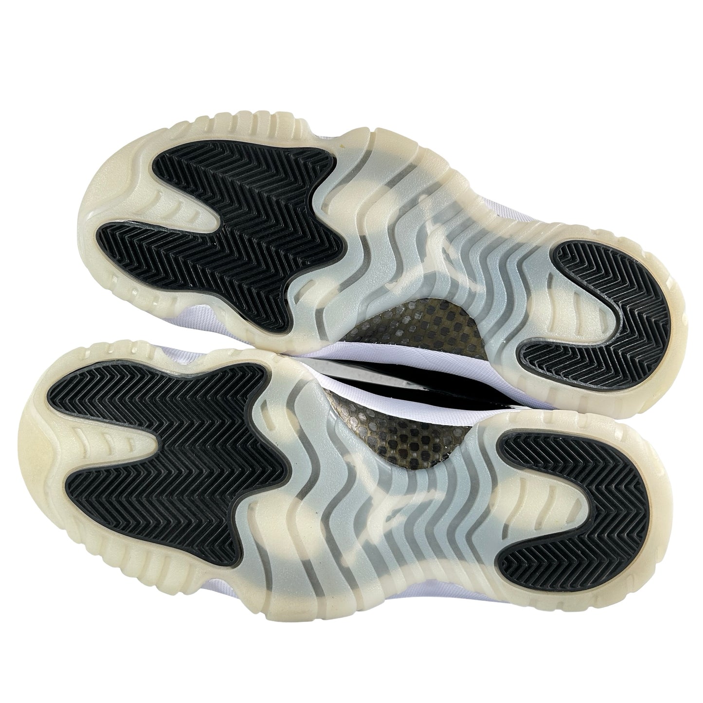 CT8012 170 Jordan 11 Retro DMP Defining Moments (2023) [USED] - 8.5 M (VNDS3)