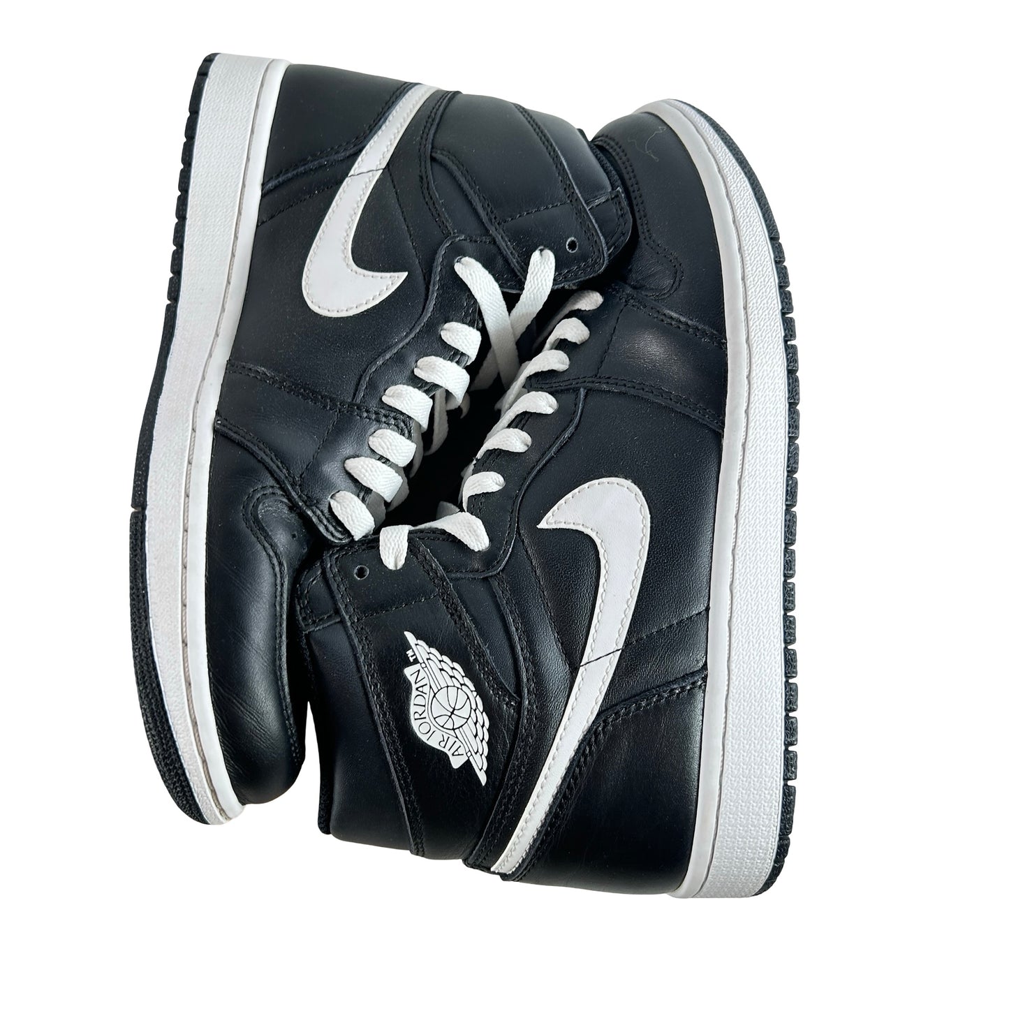 555088 011 Jordan 1 Retro Yin Yang Black [USED] - 8.5 M (Used)