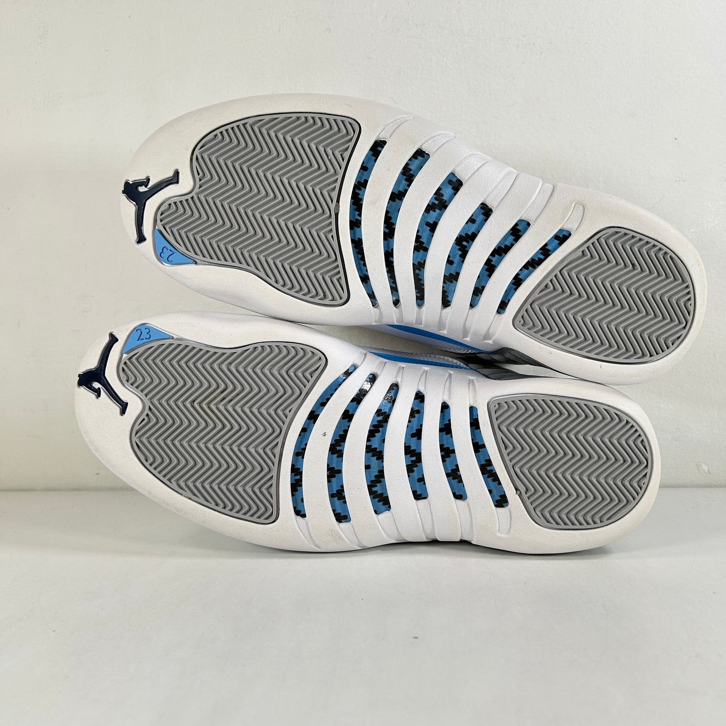 130690 007 Jordan 12 Retro Grey University Blue [USED] - 10.5 M (VNDS) (Replace Box)