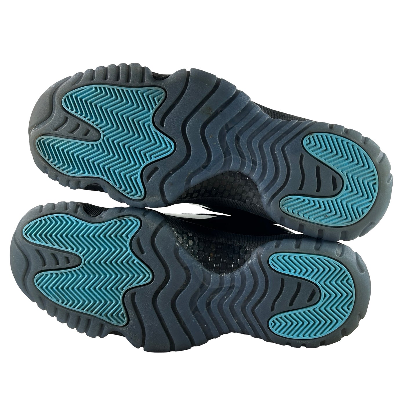 CT8012 047 Jordan 11 Retro Gamma Blue (2025) [USED] - 8.5 M (Used4)