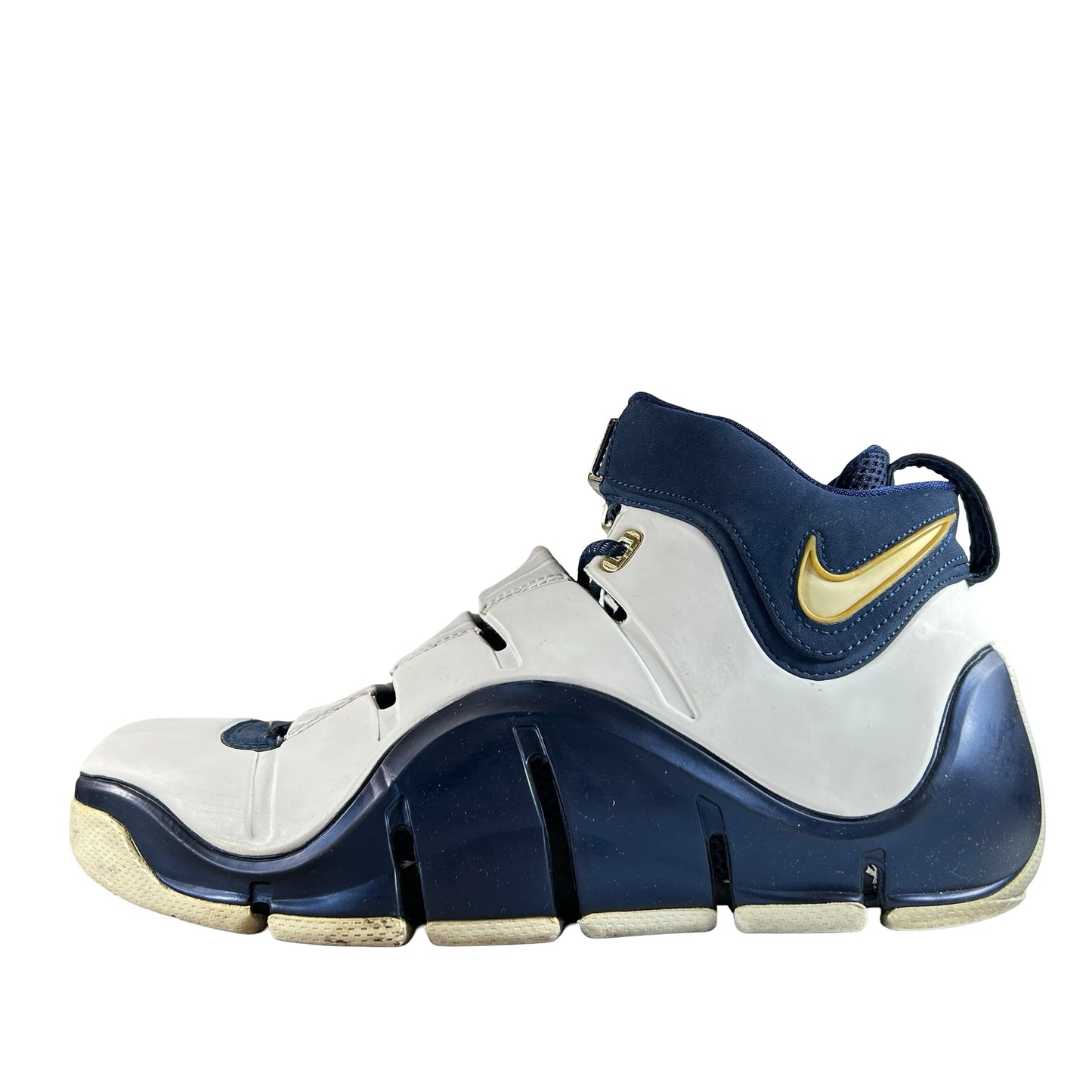 314647 111 Nike LeBron 4 West Coast [USED] - 9.5 M (Used)