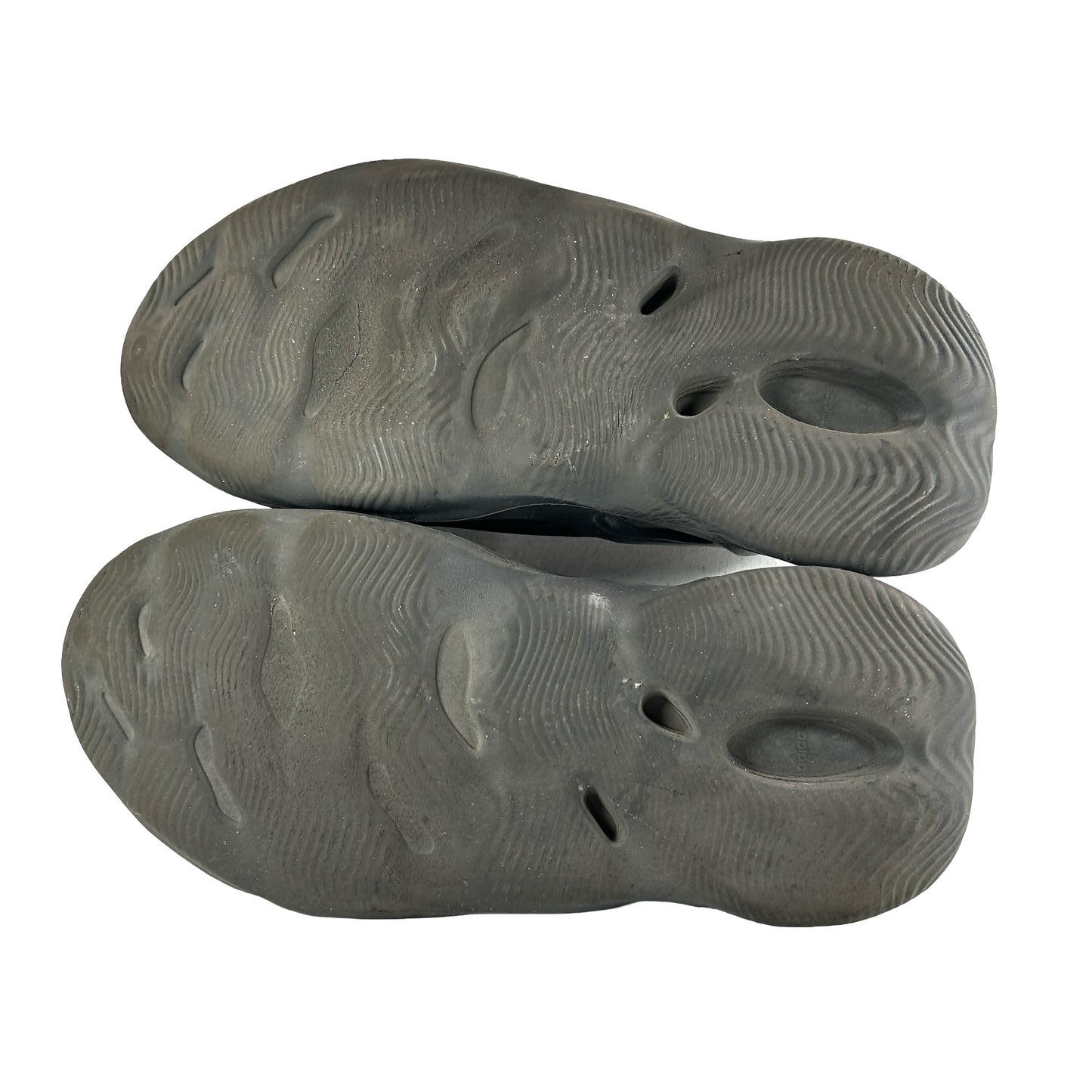 HP8739 Adidas Yeezy Foam RNR Onyx [USED] - 12 M (Used3)