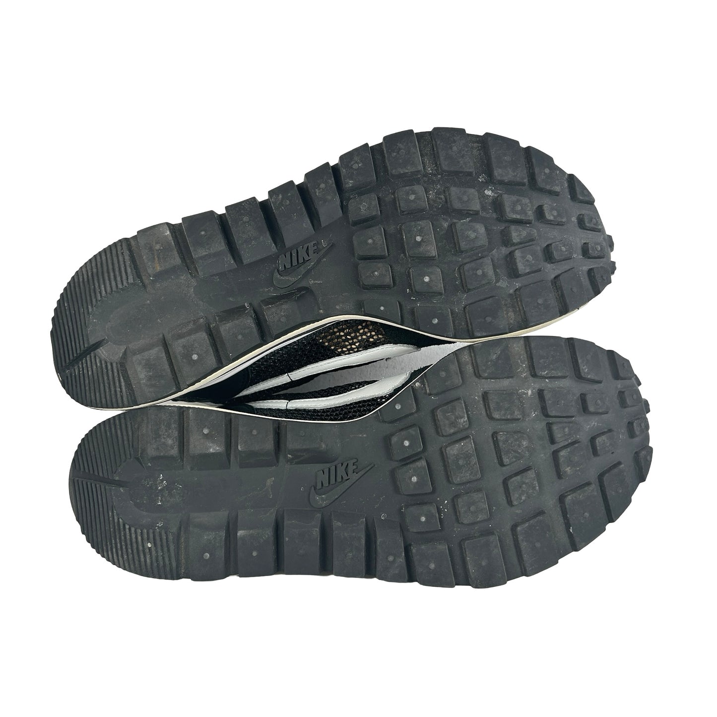 CV1363 001 Nike Vaporwaffle sacai Black White [USED] - 9.5 M (Used) (No Box)