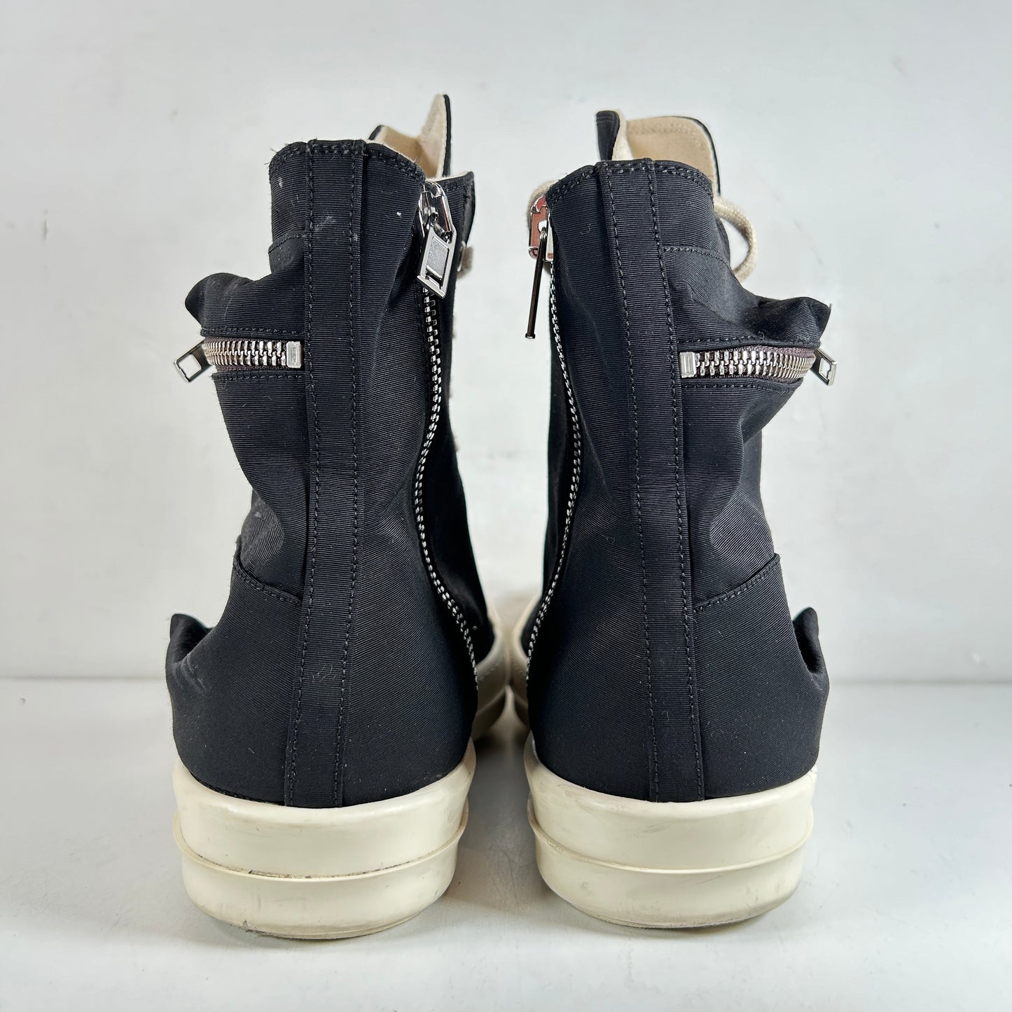 DU01B7801 MU 911 Rick Owens DRKSHDW Ramones Cargo Black Dark Dust Milk [USED] - 44 EU / 11 US (Used)