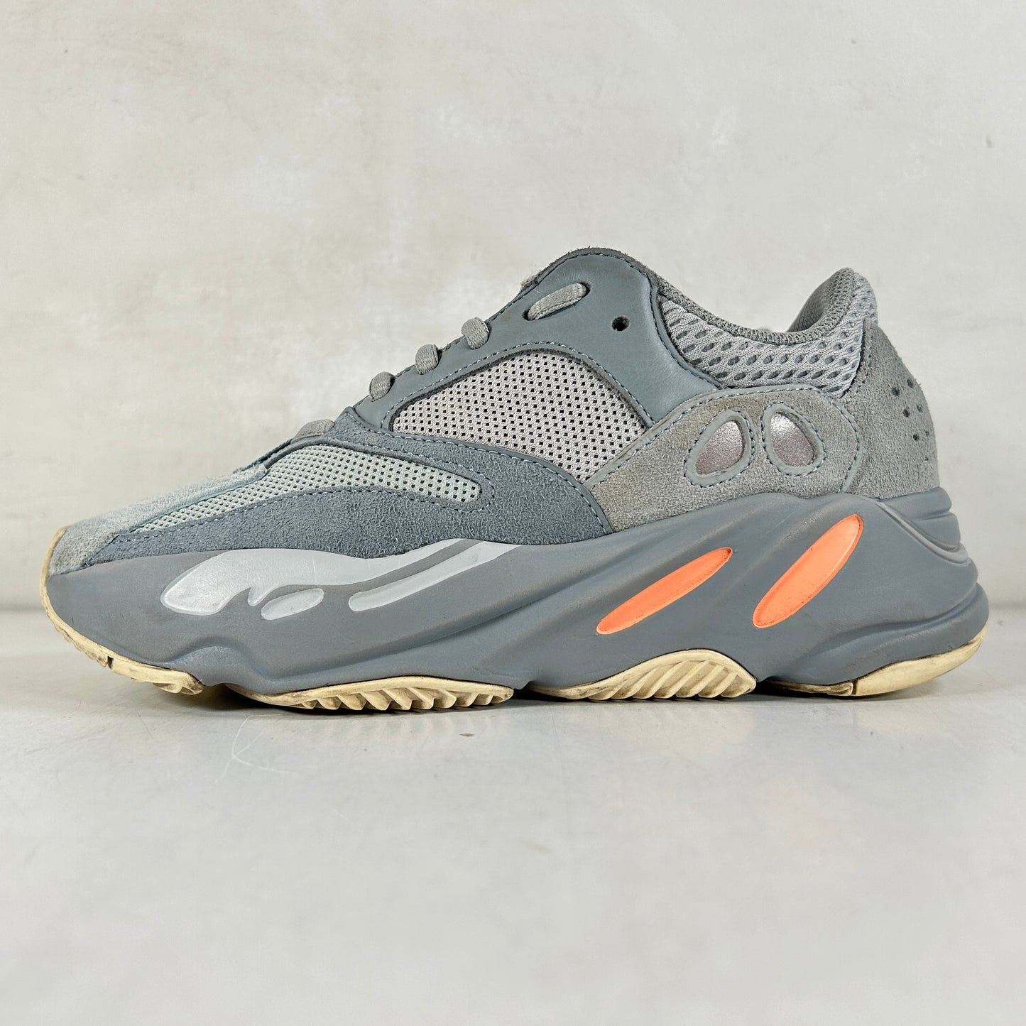 EG7597 Adidas Yeezy Boost 700 Inertia [USED] - 4.5 M (Used2)