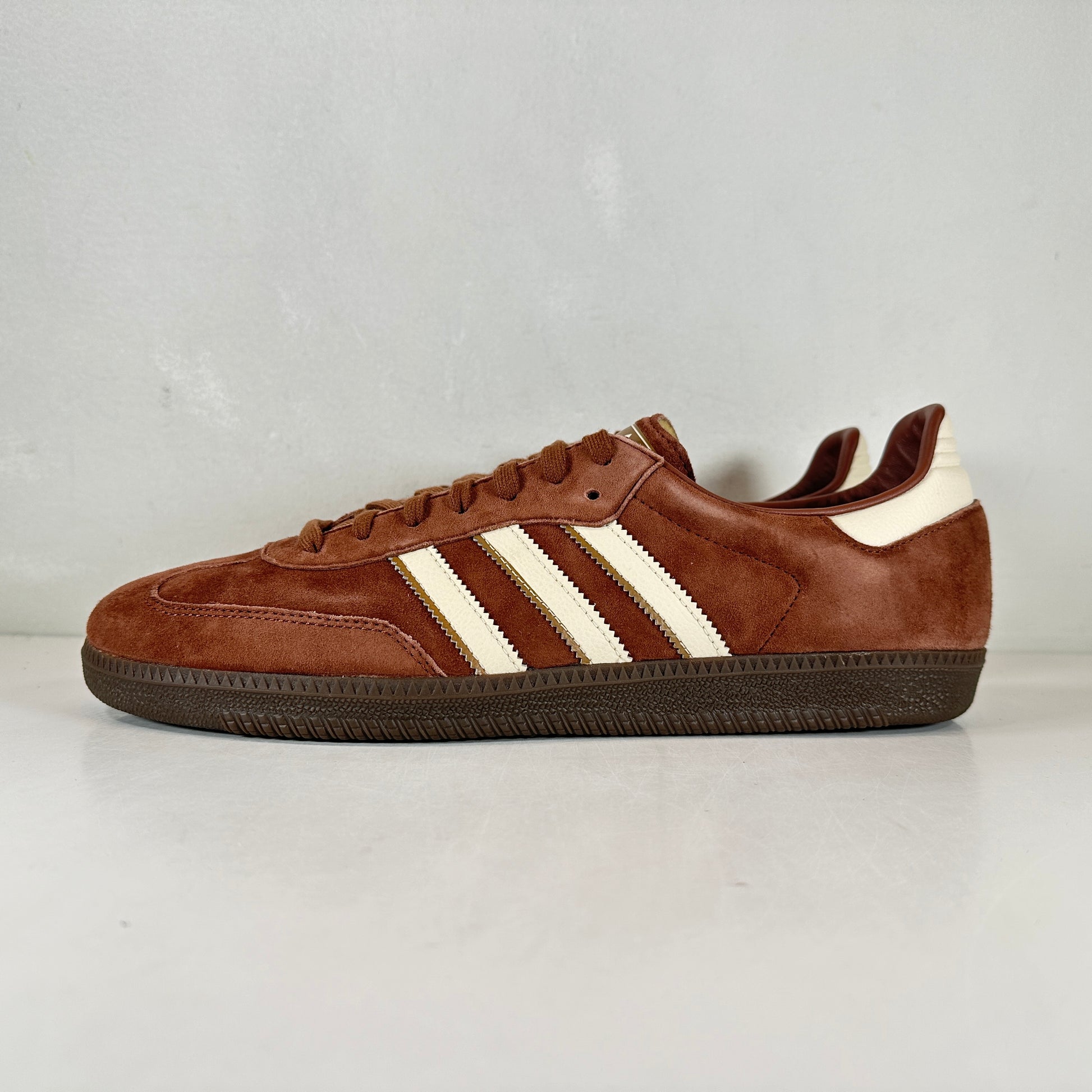 adidas gazelle silver green womens IG1357 adidas Samba OG Luxe Preloved Brown [USED]