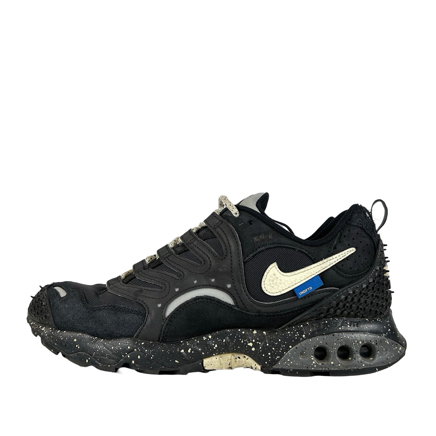 FN7546 002 Nike Air Terra Humara Undefeated Black [USED] - 11 M (Used)