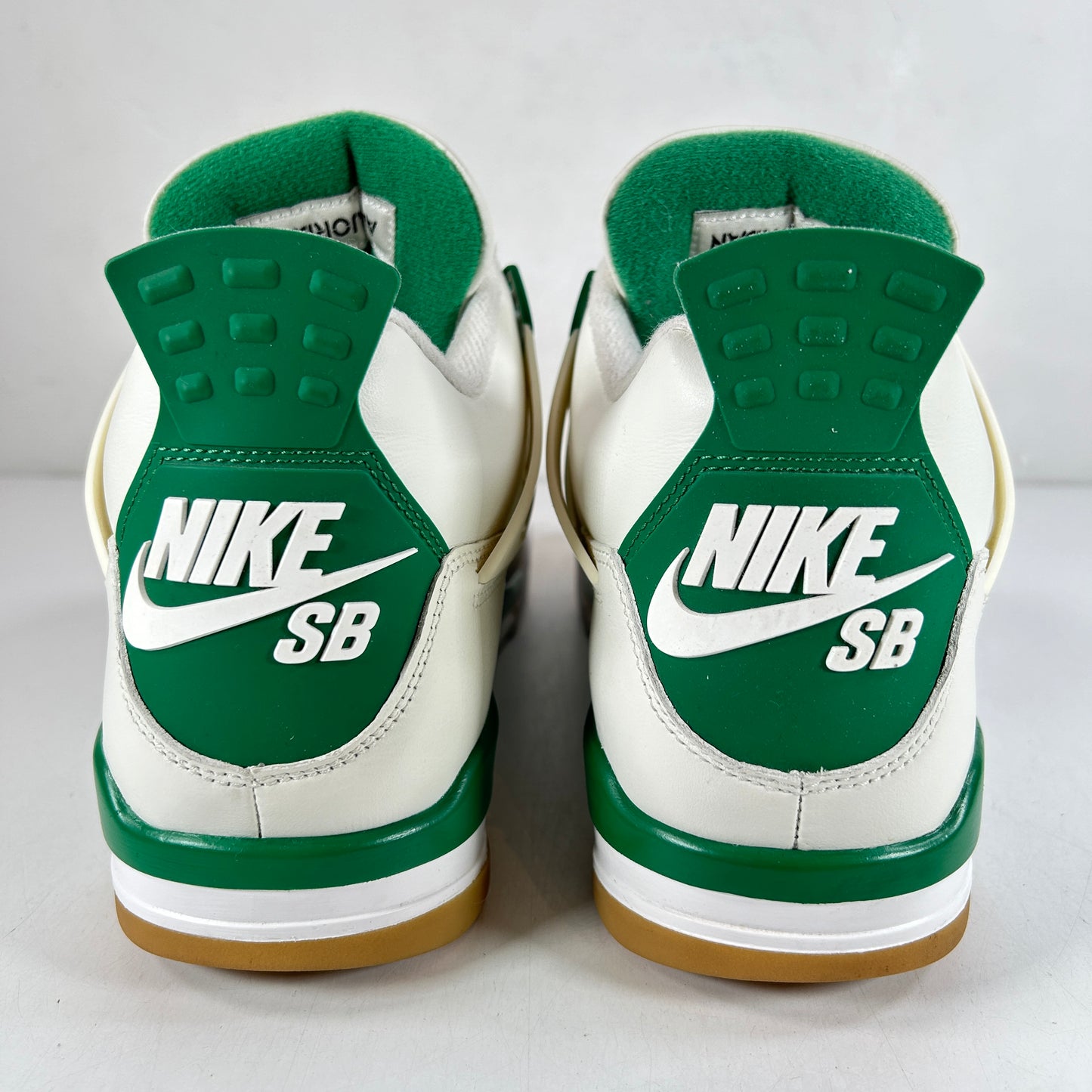 DR5415 103 Jordan 4 Retro SB Pine Green [USED] - 11 M (Used2)
