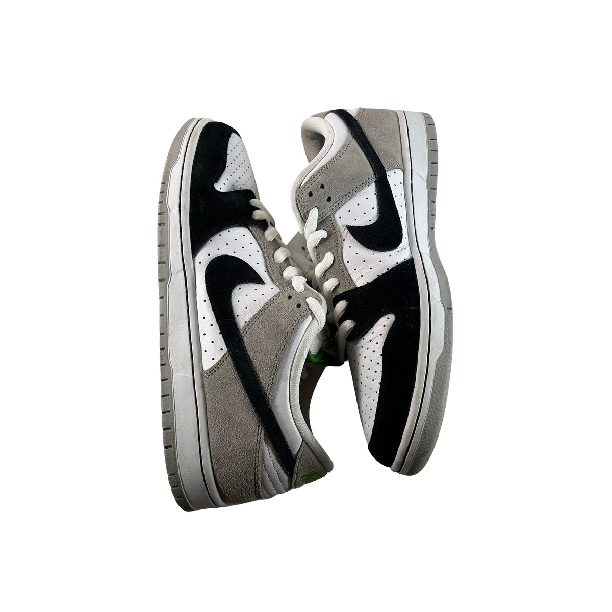 BQ6817 011 Nike SB Dunk Low Chlorophyll [USED] - 11 M (Used)