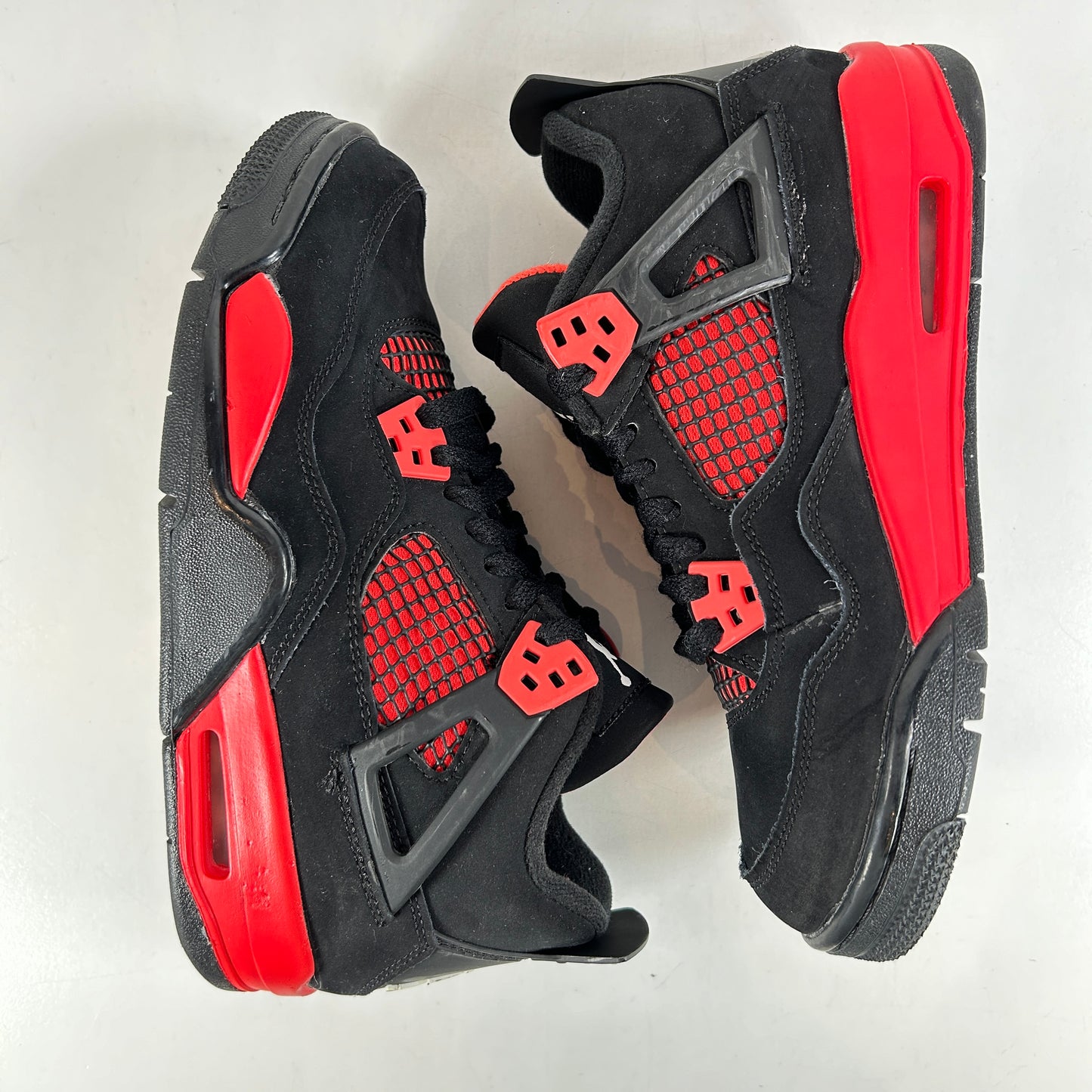 408452 016 Jordan 4 Retro Red Thunder (GS) [USED] - 5.5 Y (Used)