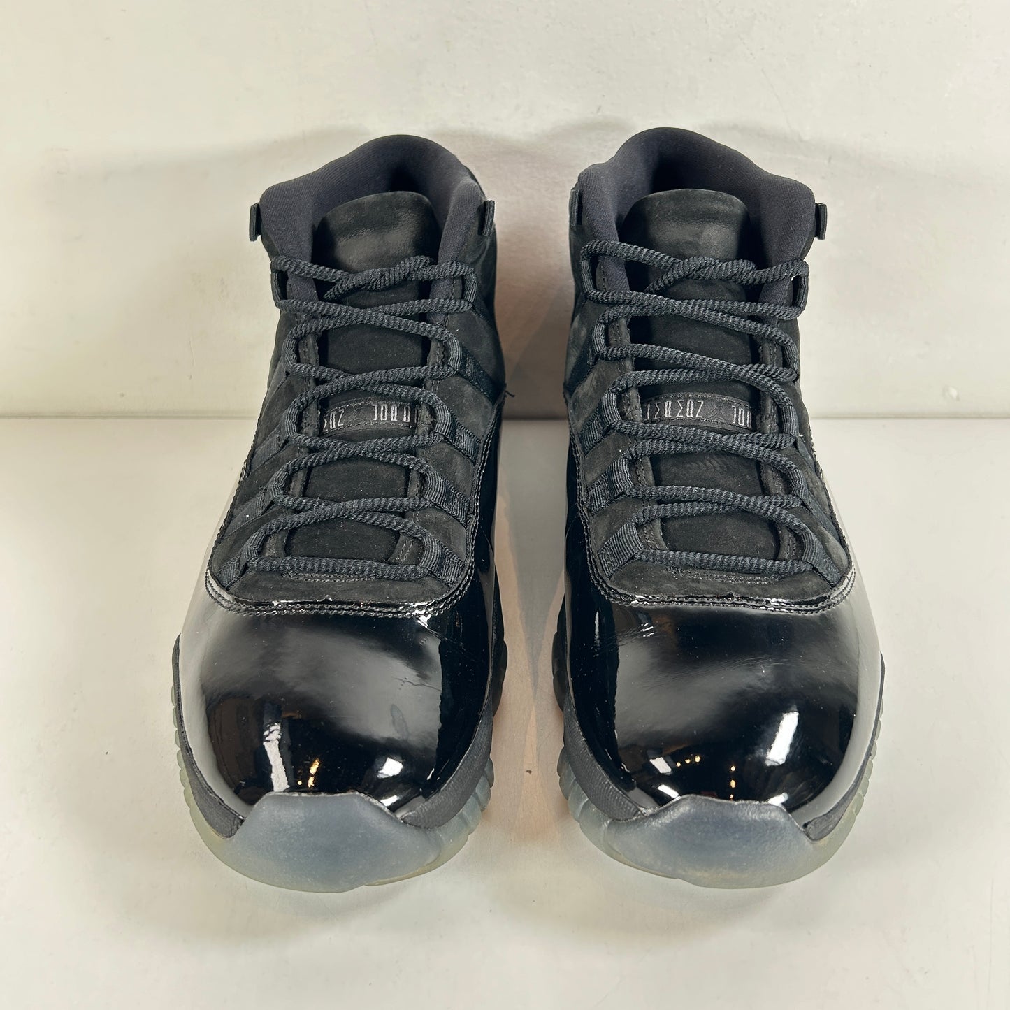 378037 005 Jordan 11 Retro Cap and Gown [USED] - 10.5 M (VNDS)