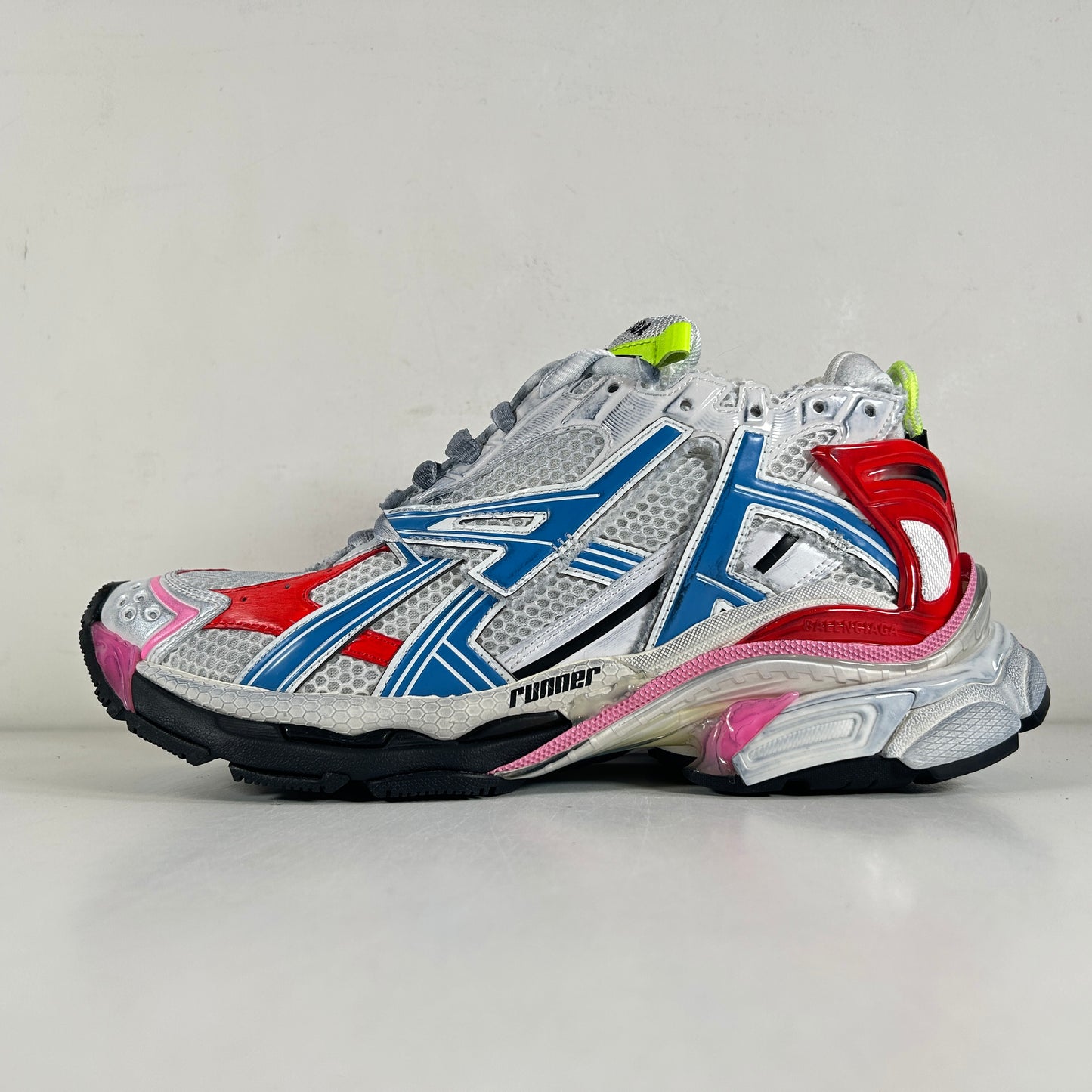 677403W3RB6 Balenciaga Runner Sneakers 'White Blue Red Mesh and Nylon' [USED] - 41 M (Used)
