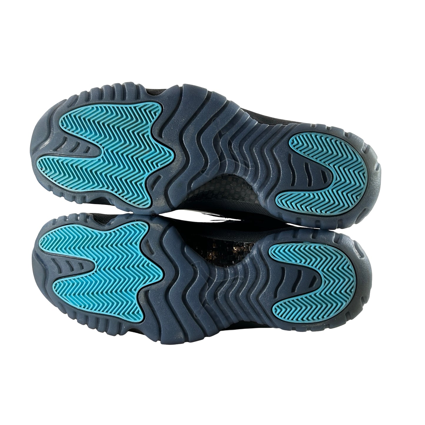 CT8012 047 Jordan 11 Retro Gamma Blue (2025) [USED] - 11 M (Used7)